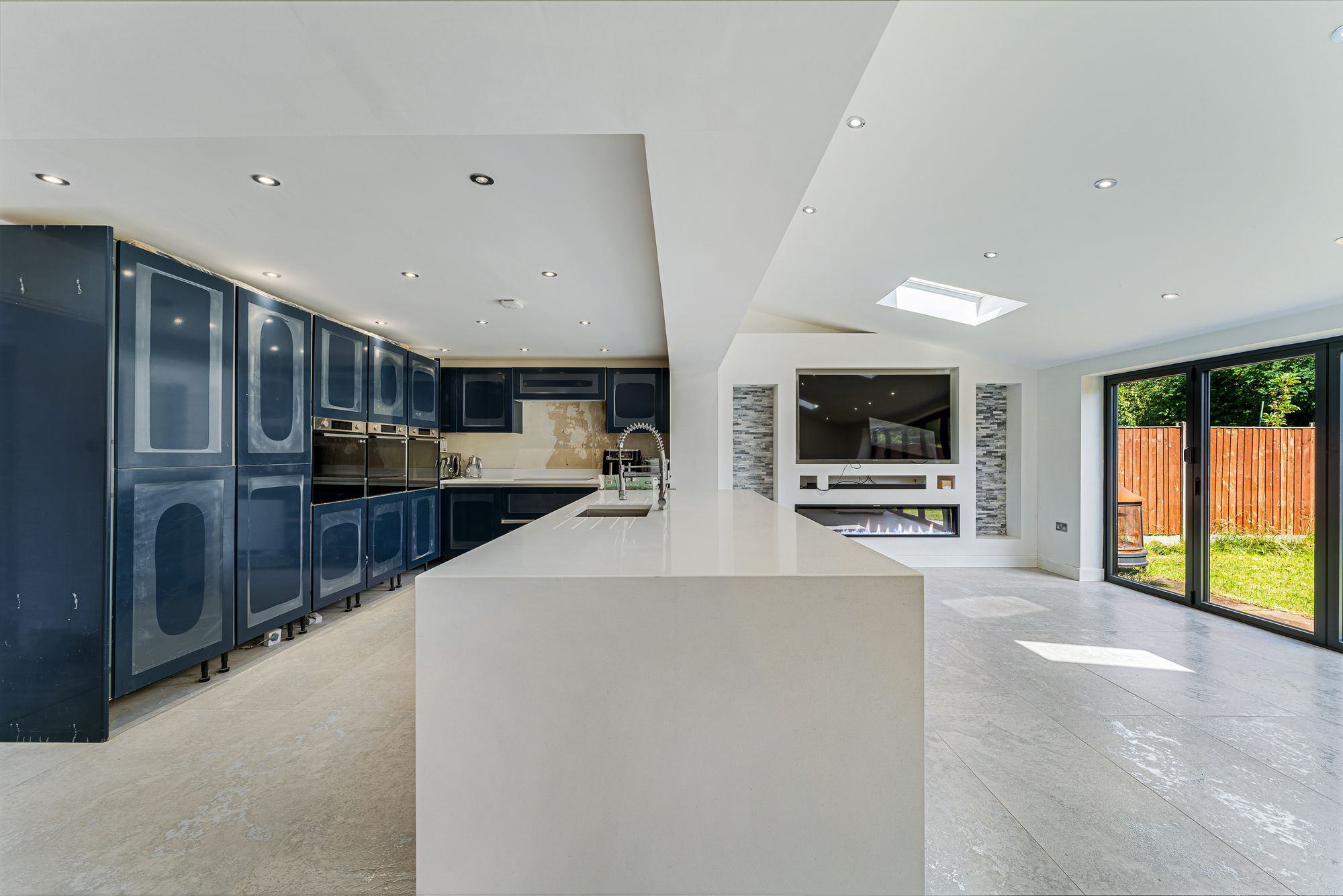 Lane Head Avenue, Lowton, WA3