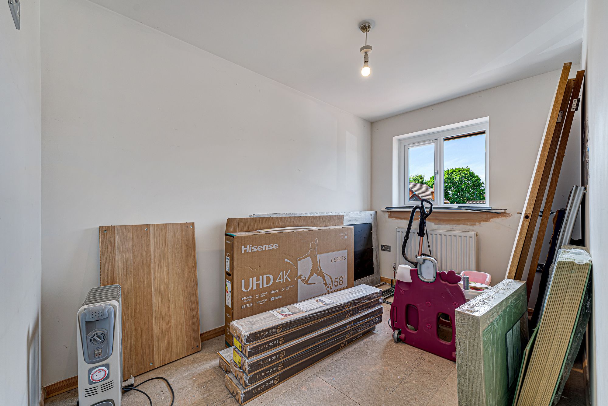 Lane Head Avenue, Lowton, WA3