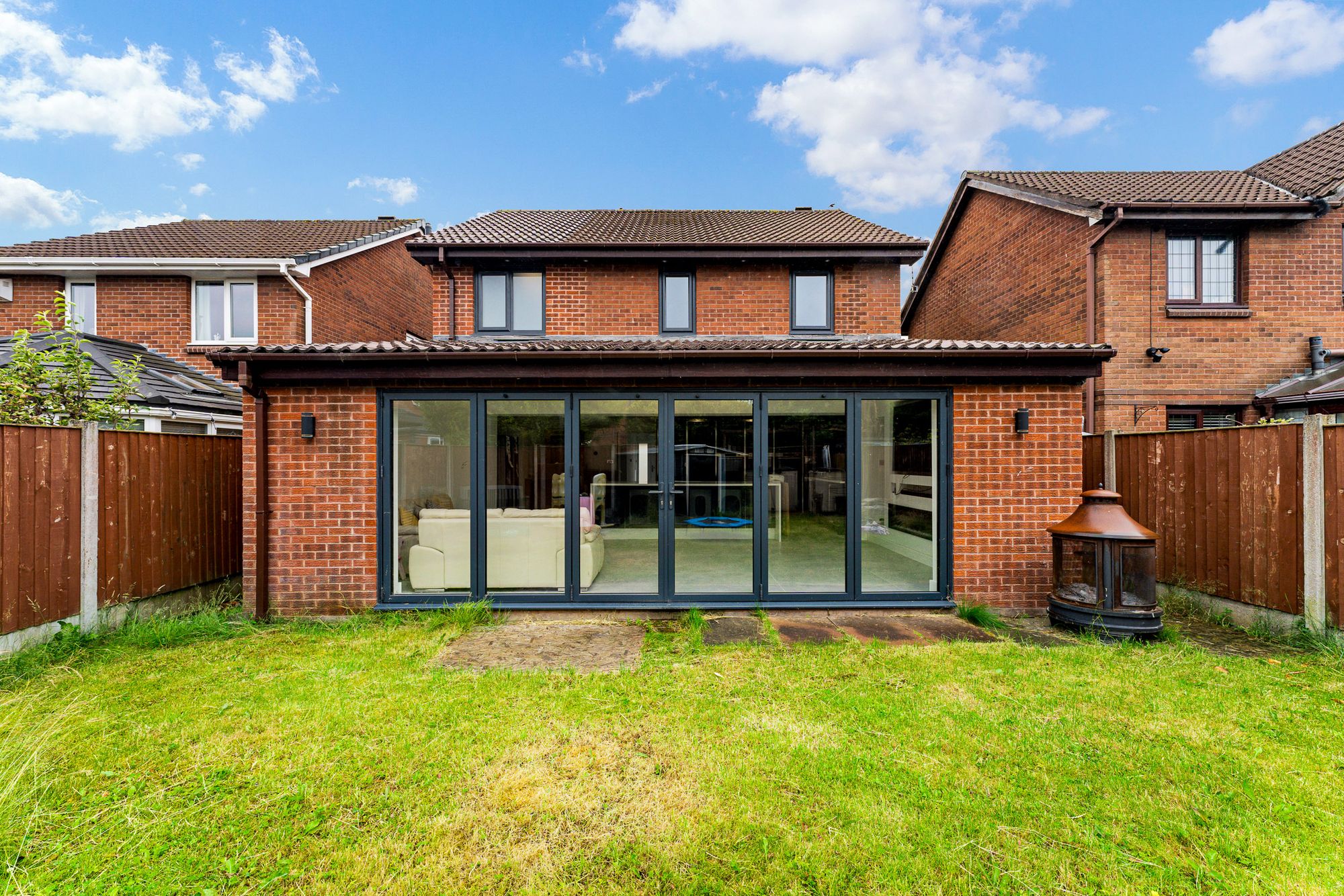 Lane Head Avenue, Lowton, WA3