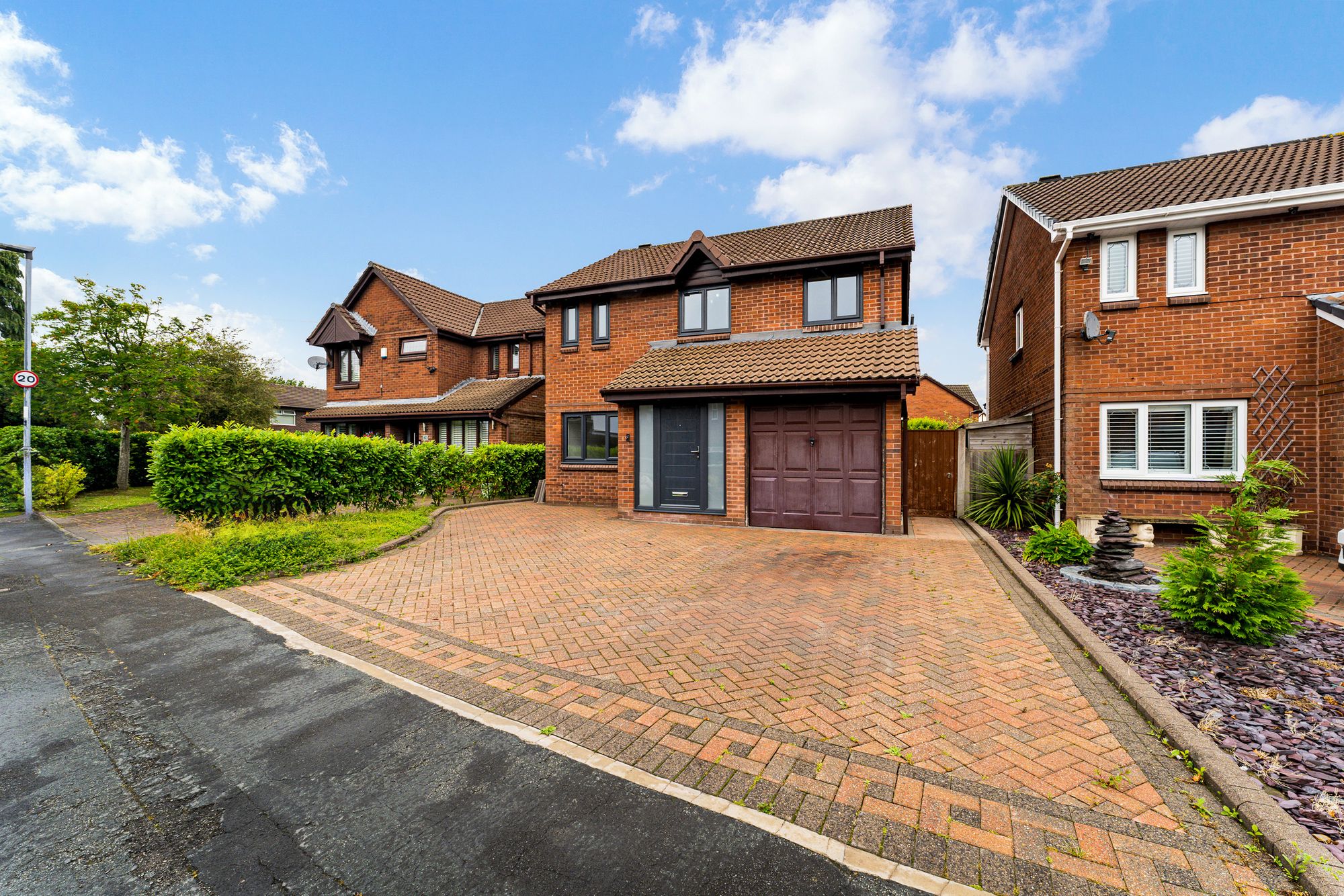 Lane Head Avenue, Lowton, WA3