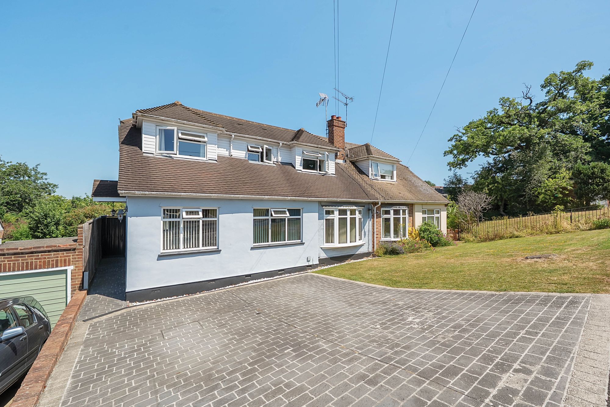 Spring Gardens, Rayleigh, SS6