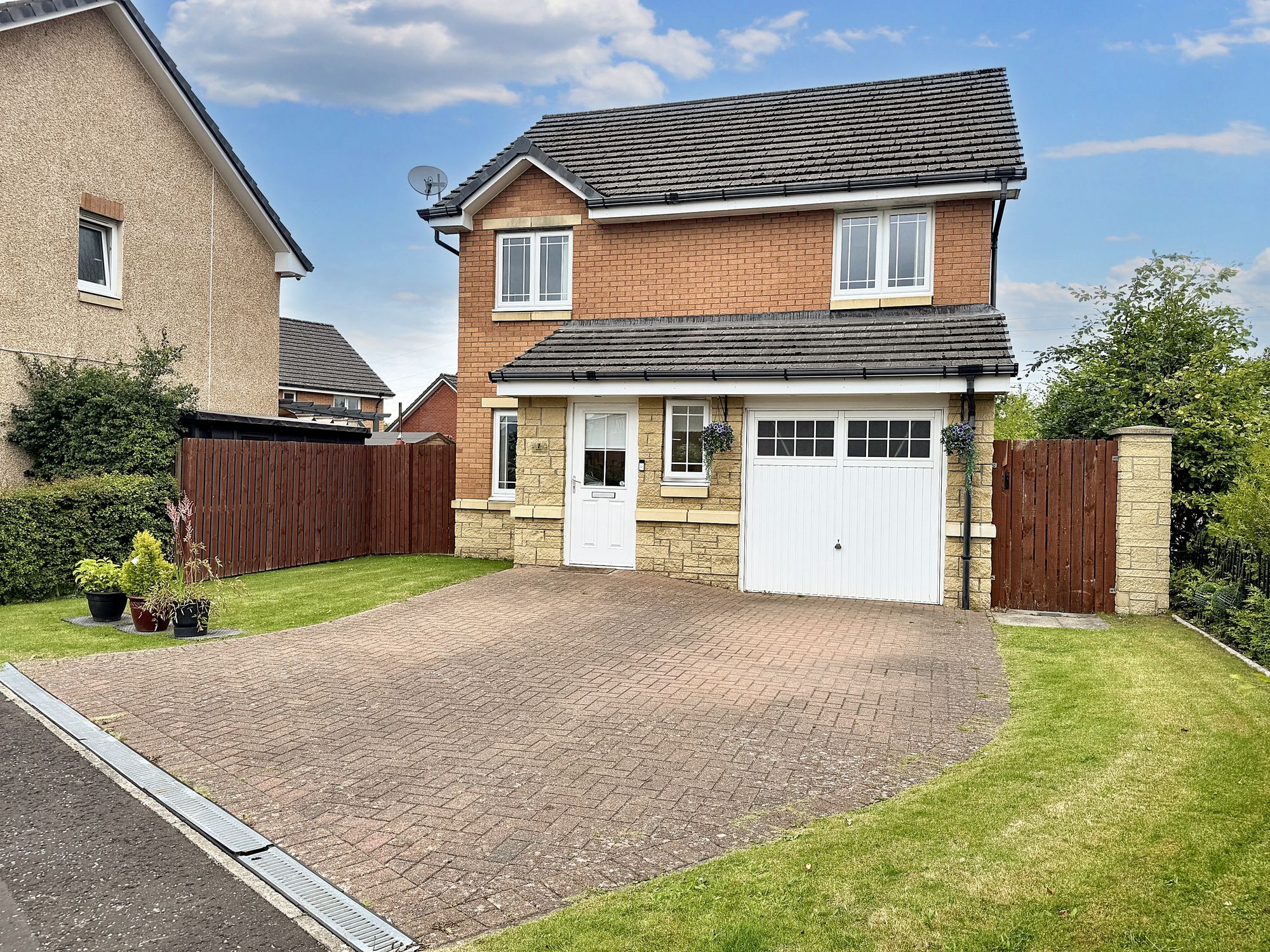 7 Roe Court, Cambuslang