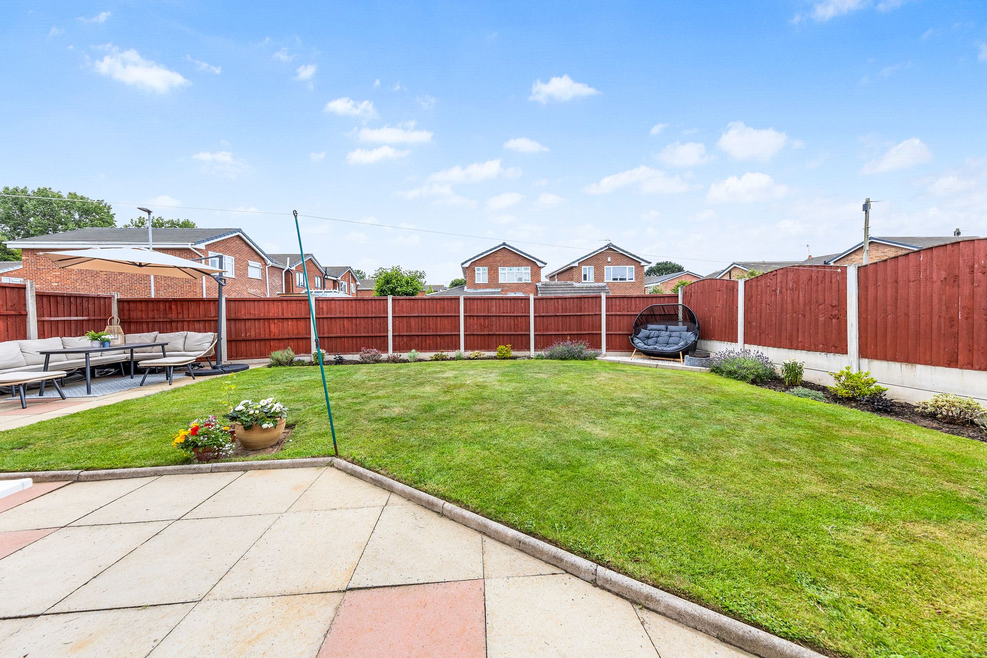 Hertford Close, Warrington