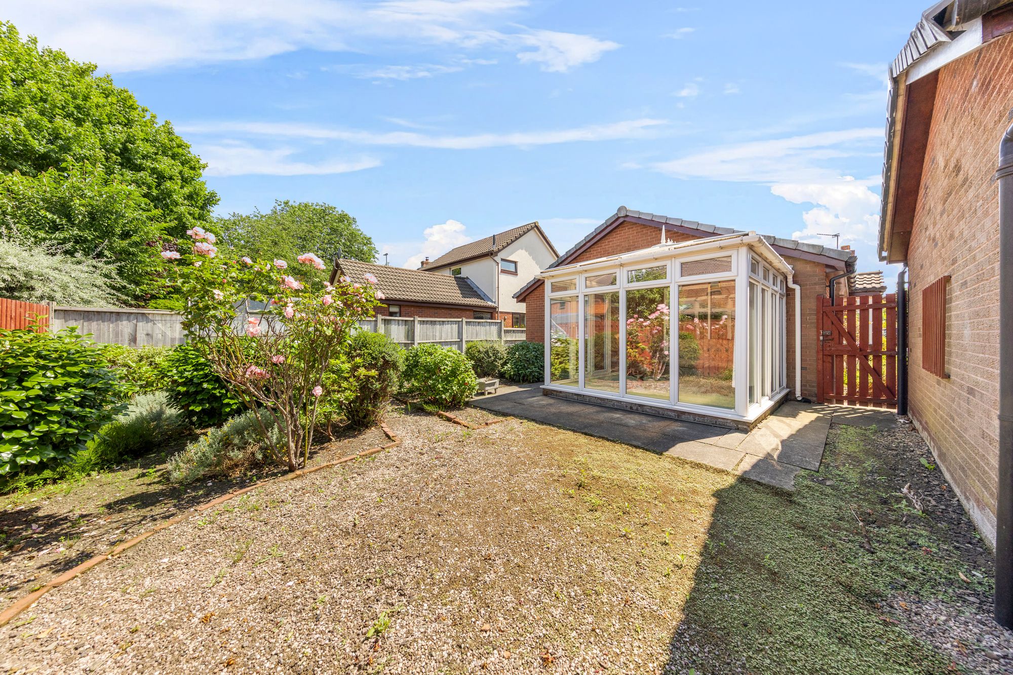 Carrington Close, Birchwood, WA3