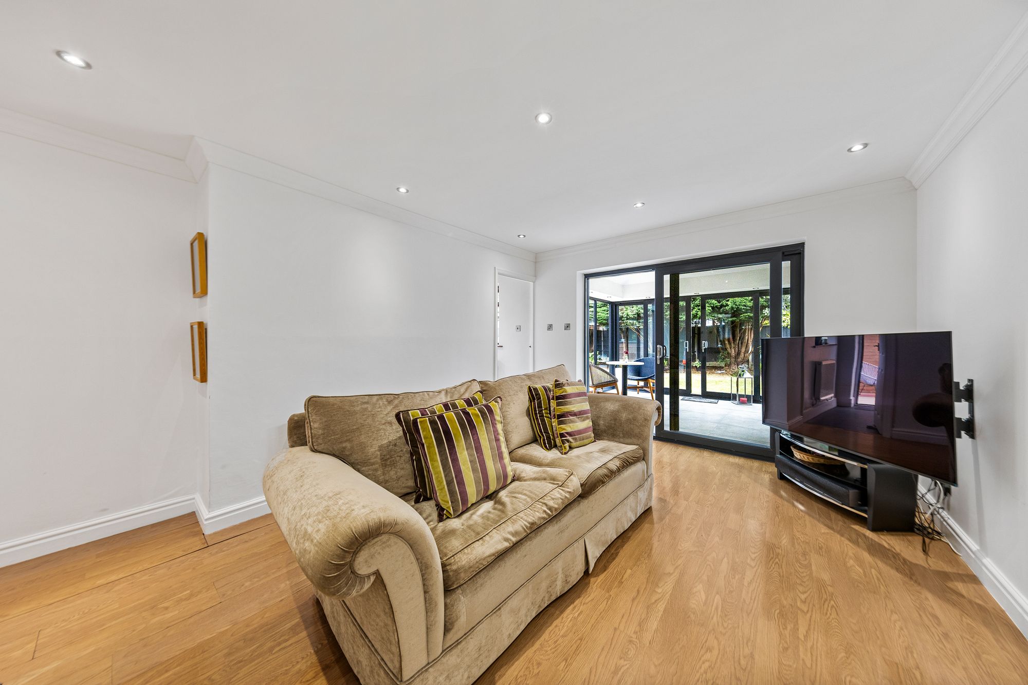 Birdwell Drive, Warrington