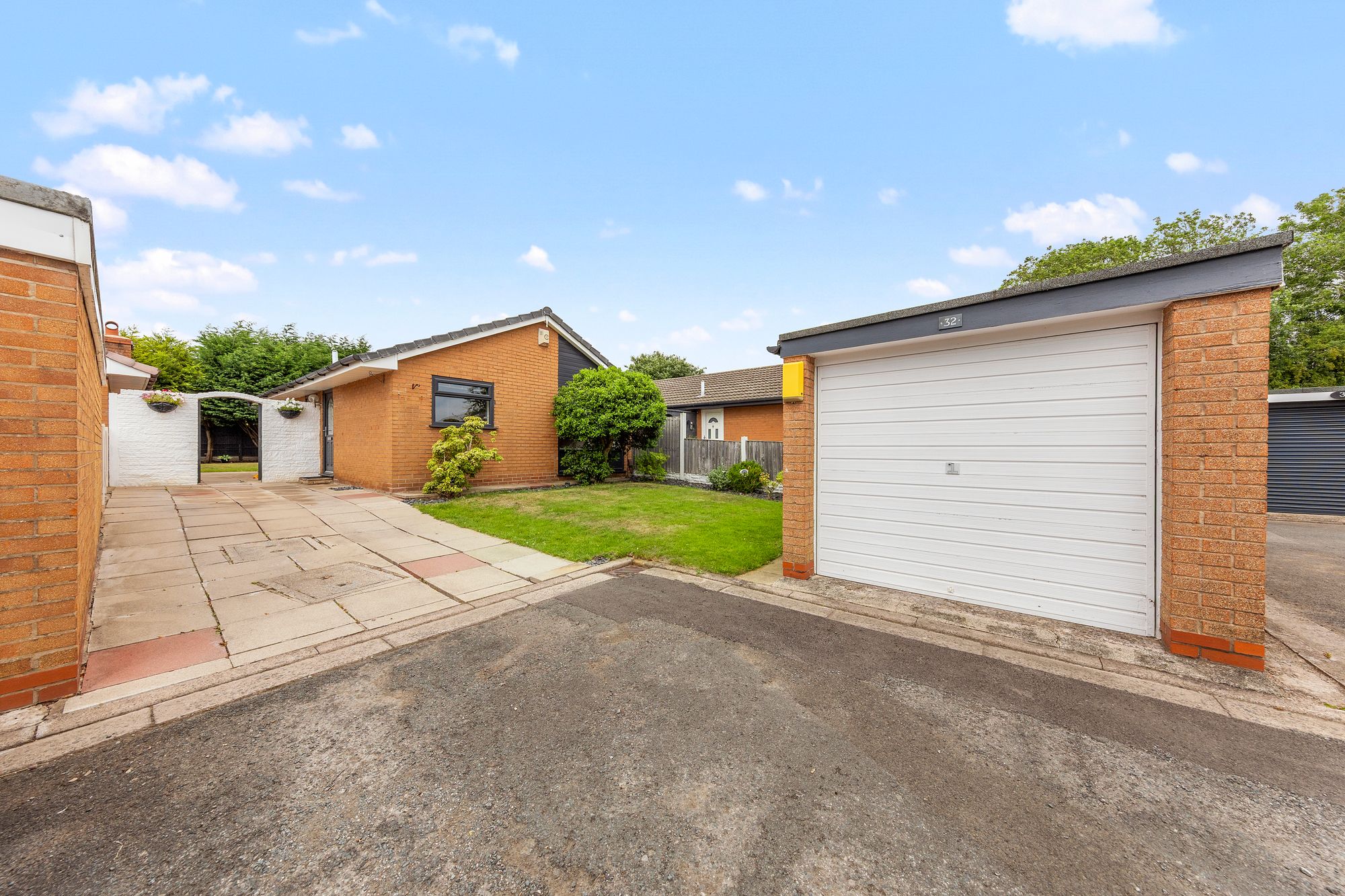 Birdwell Drive, Warrington