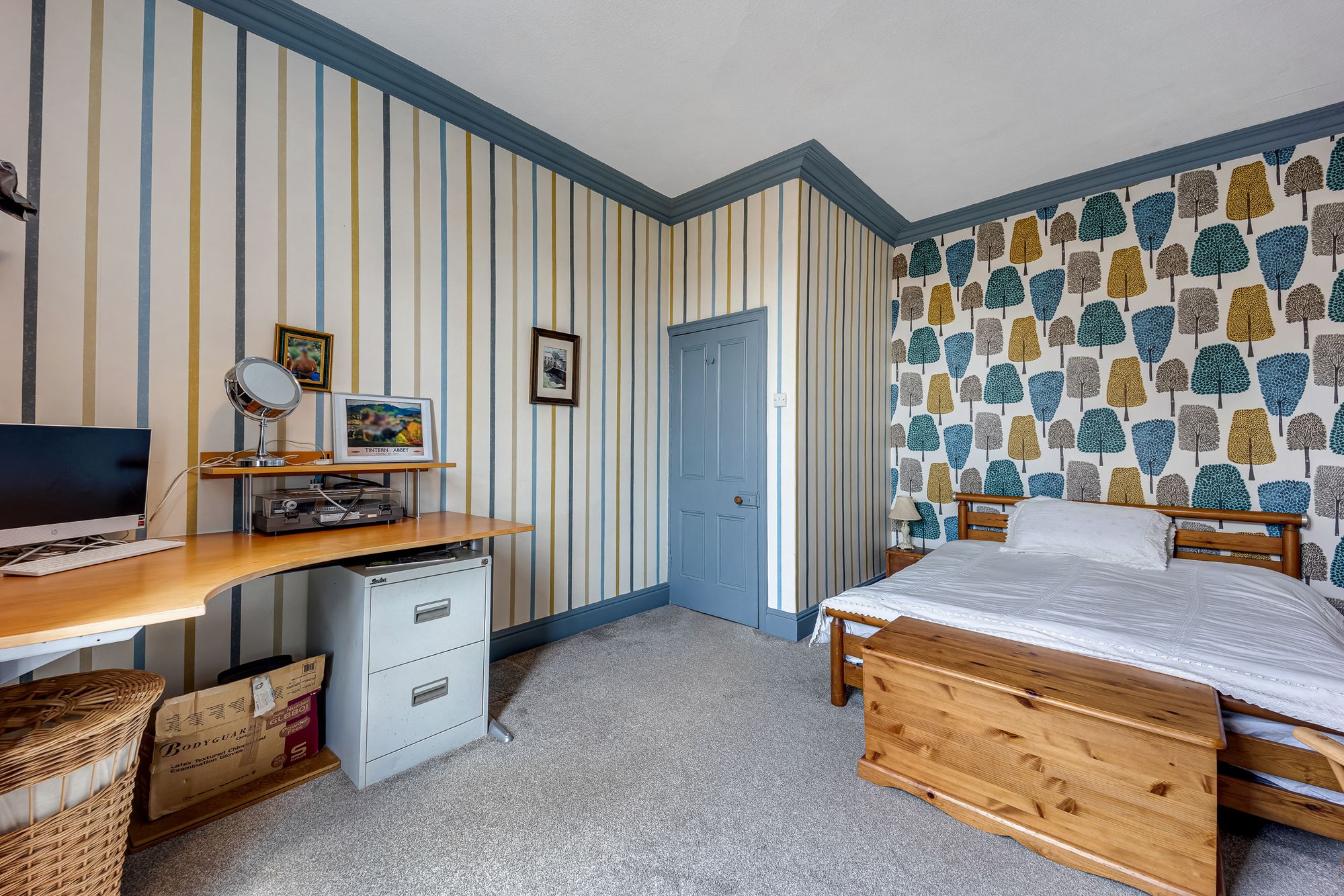 St. Helens Road, Leigh, WN7