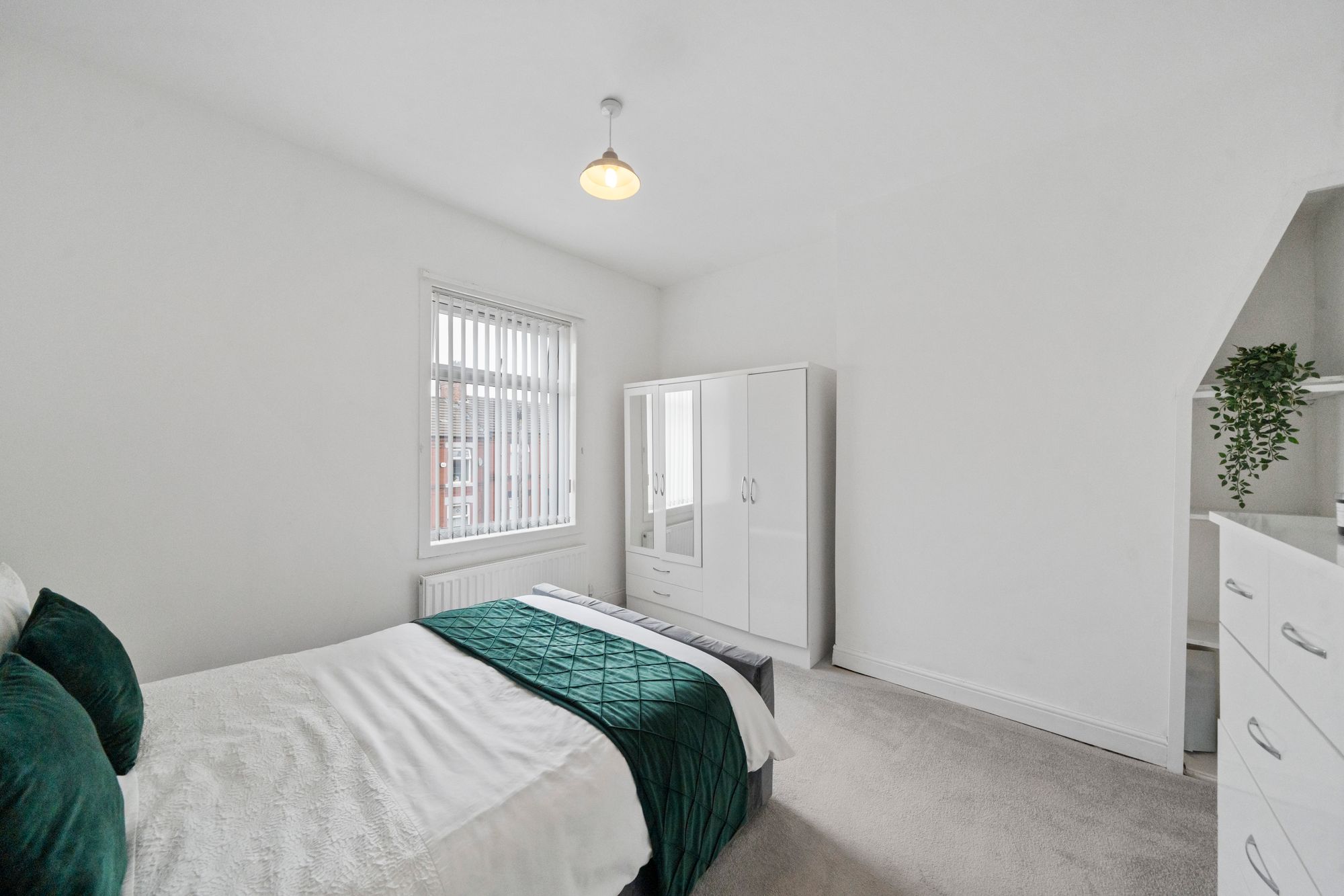 Warwick Street, St. Helens, WA10