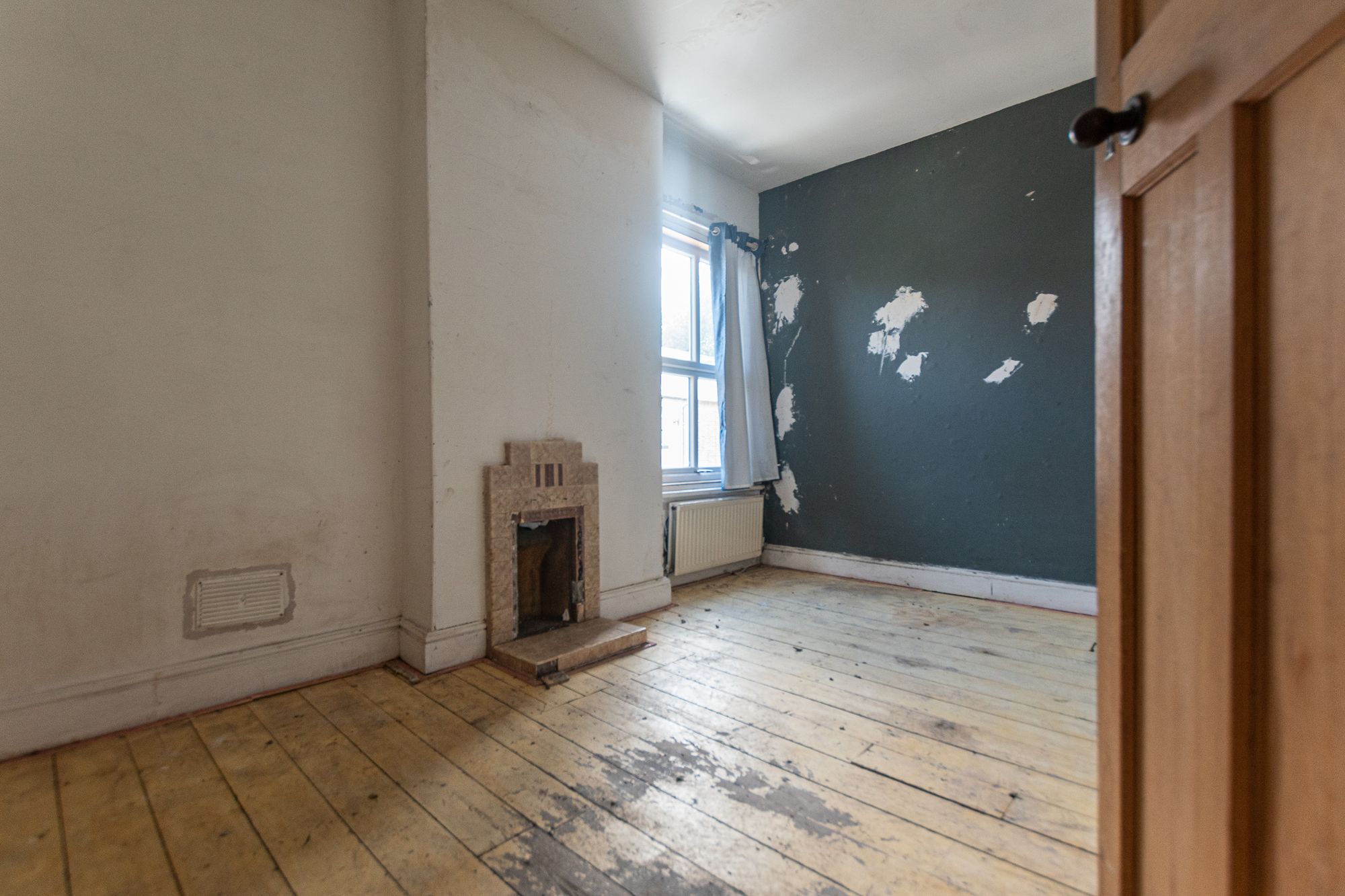 St. Helens Road, Leigh