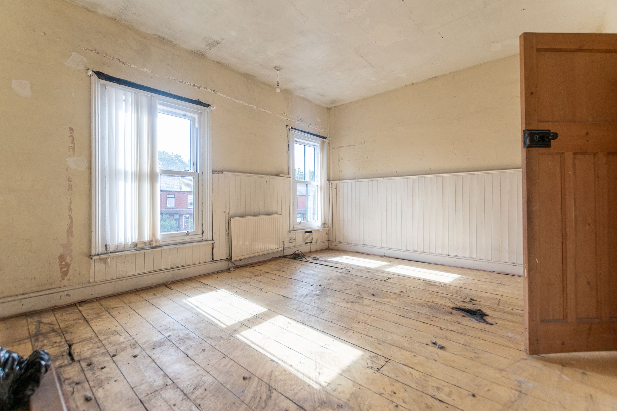 St. Helens Road, Leigh