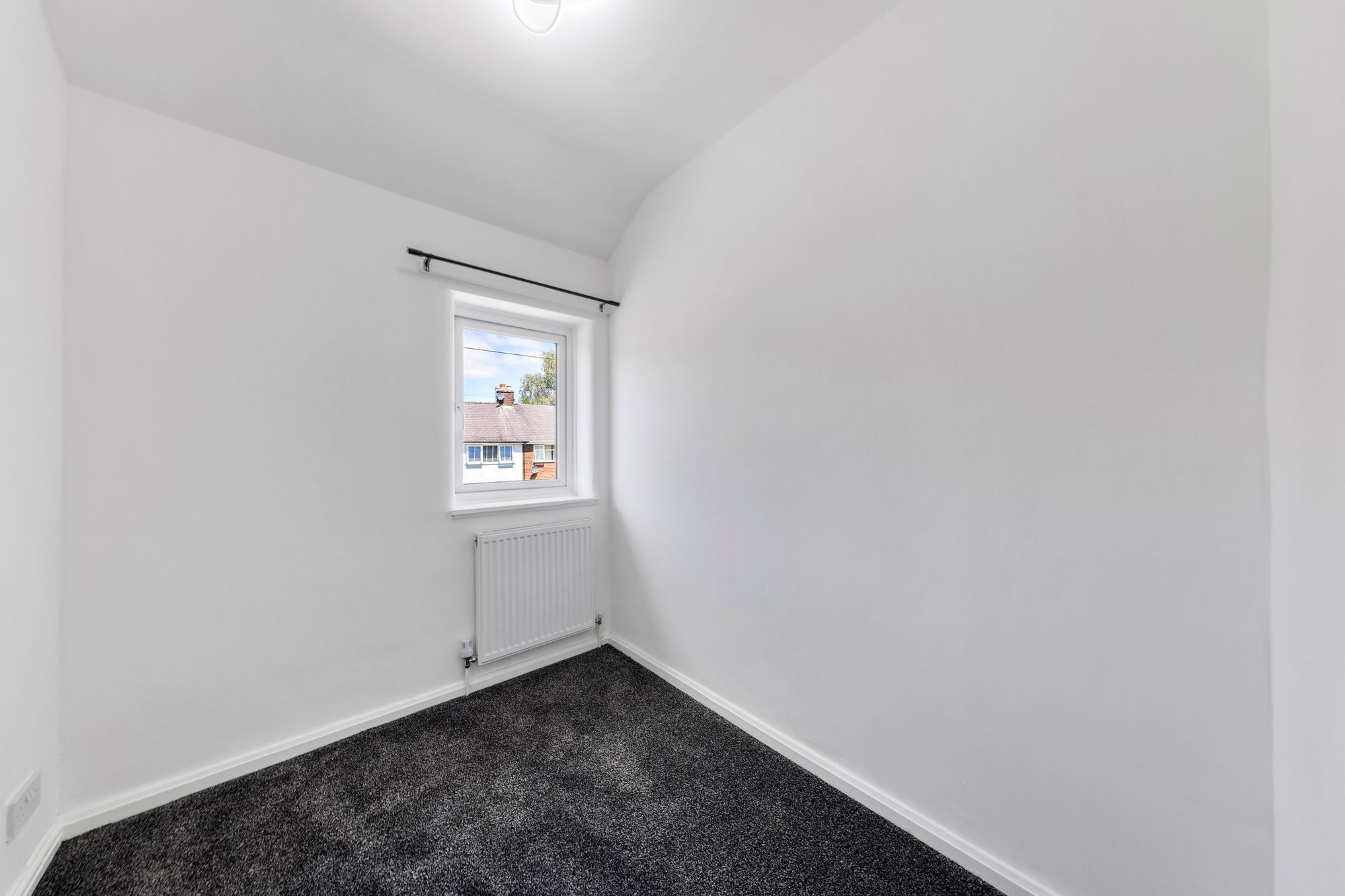 Clapgates Crescent, Warrington, WA5
