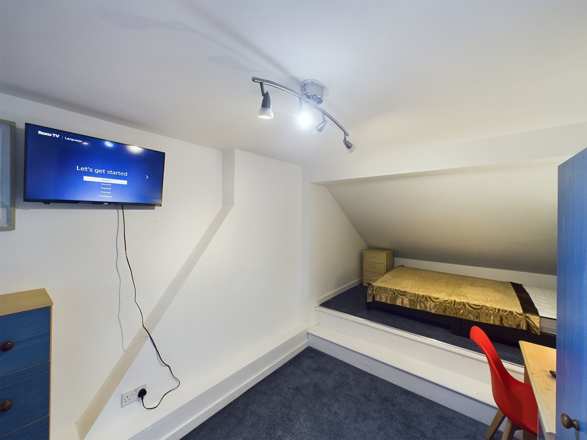 Room 4, 17 Caxton Street, Middlesbrough
