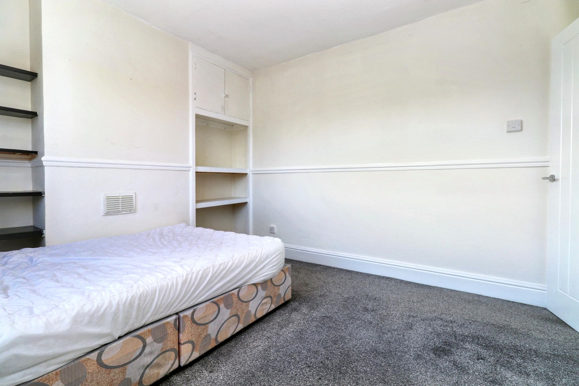 Chaucer Grove, Leigh, WN7