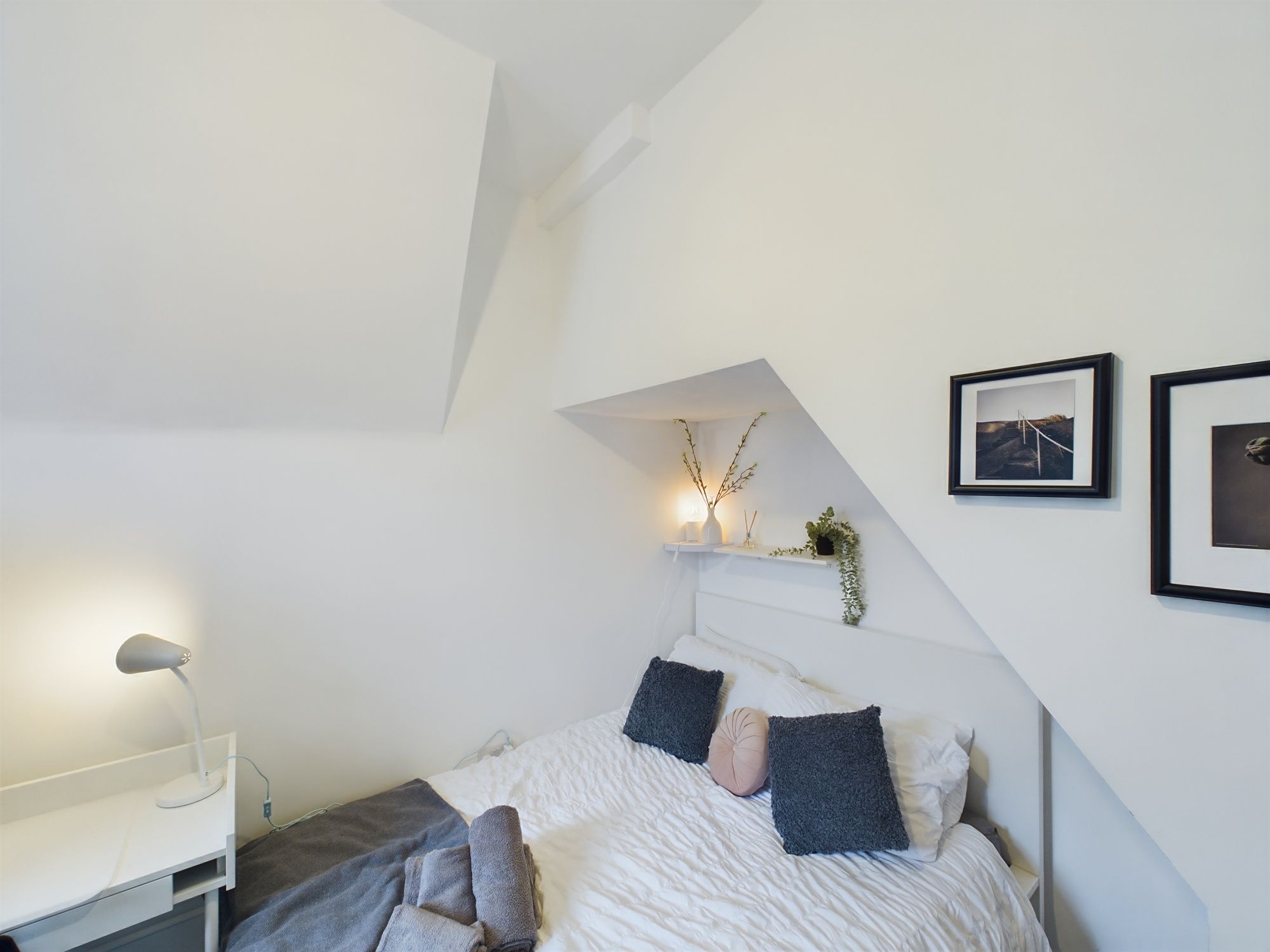 Room 2, 59, Harford Street, Middlesbrough