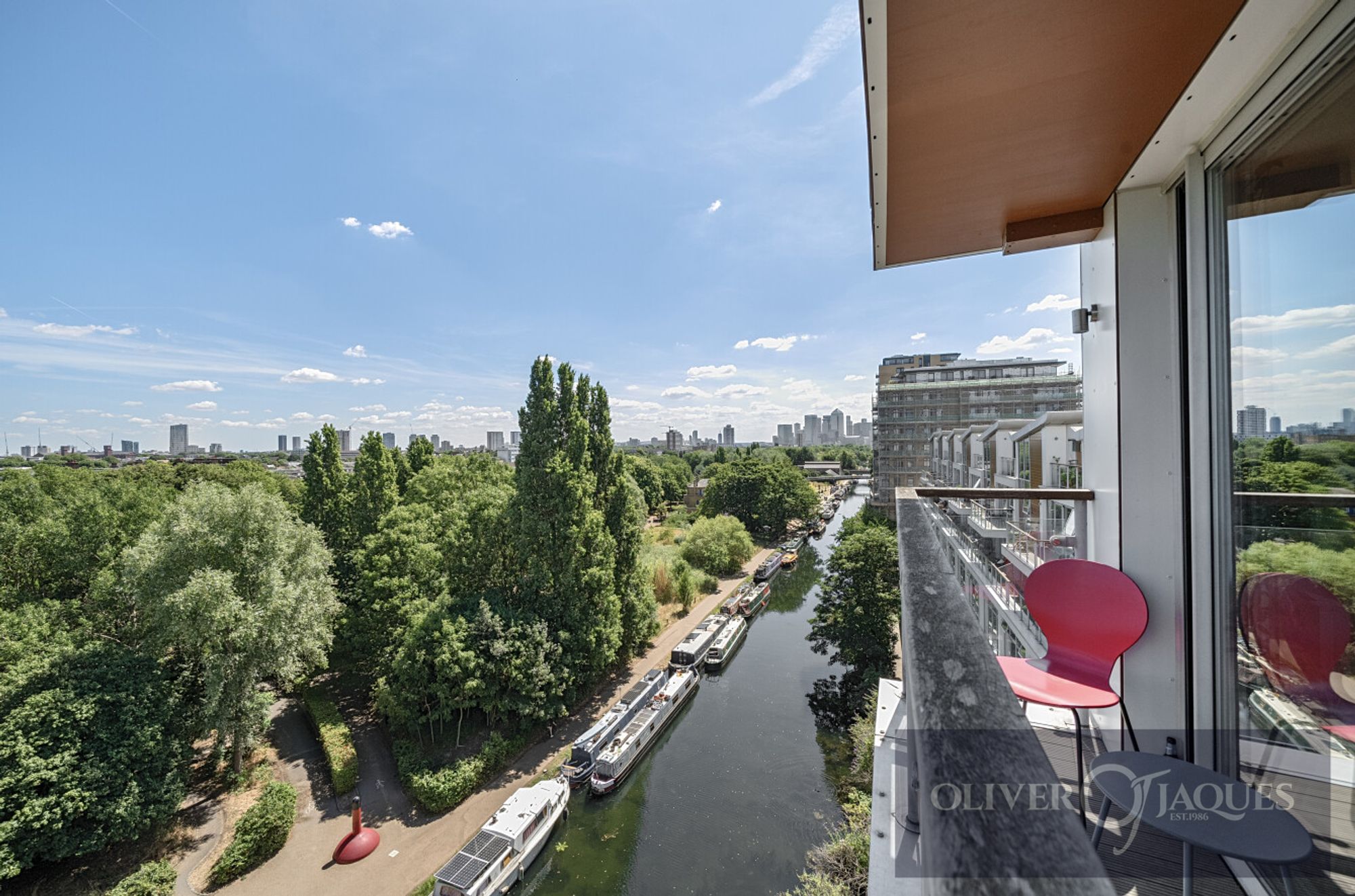 Palmers Road, Bethnal Green/Regents Canal, London, E2