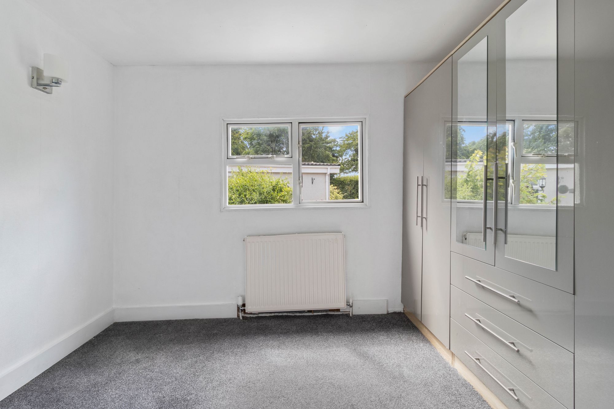 Agden Brow, Lymm, WA13