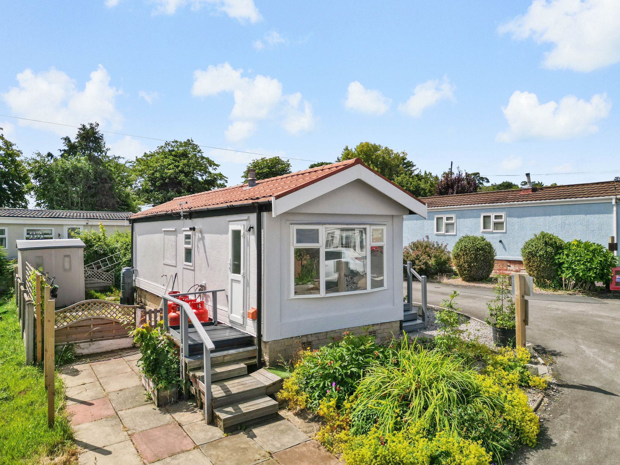 Agden Brow, Lymm, WA13