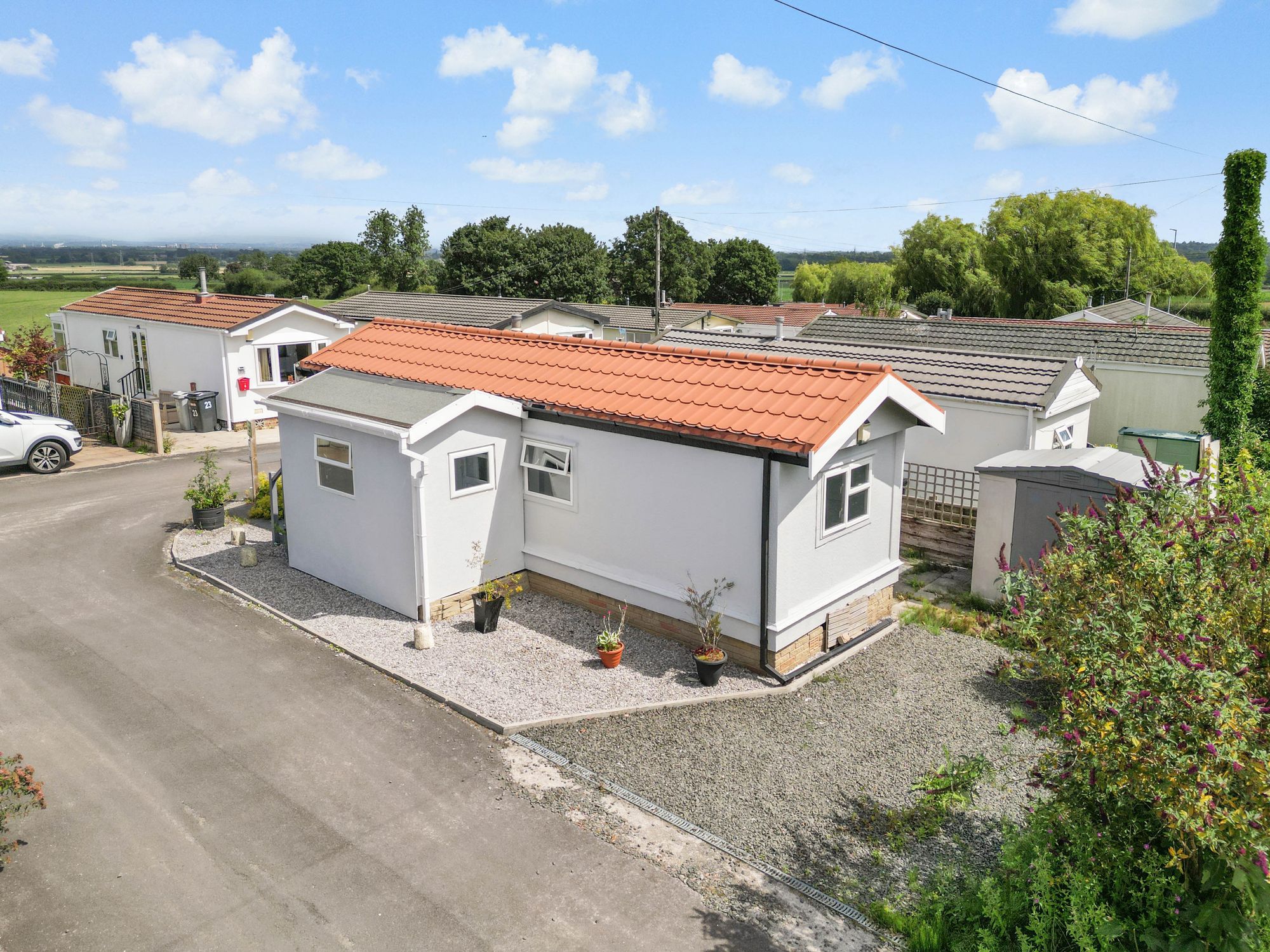Agden Brow, Lymm, WA13