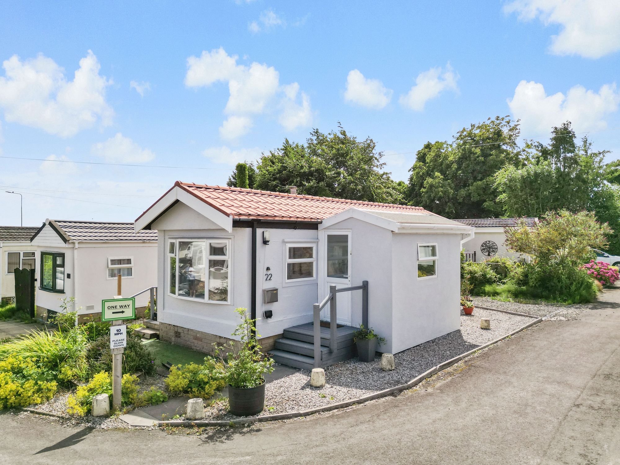 Agden Brow, Lymm, WA13