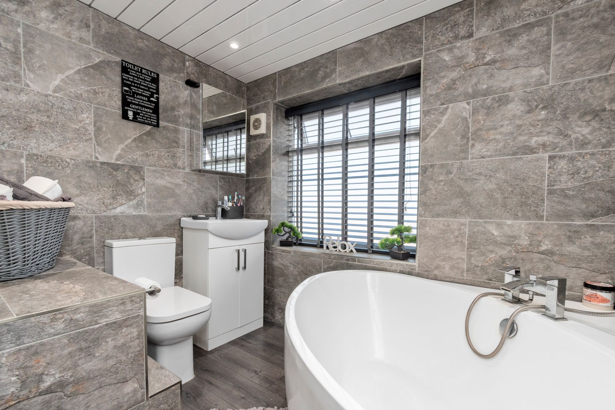 Runnymede, Woolston, WA1