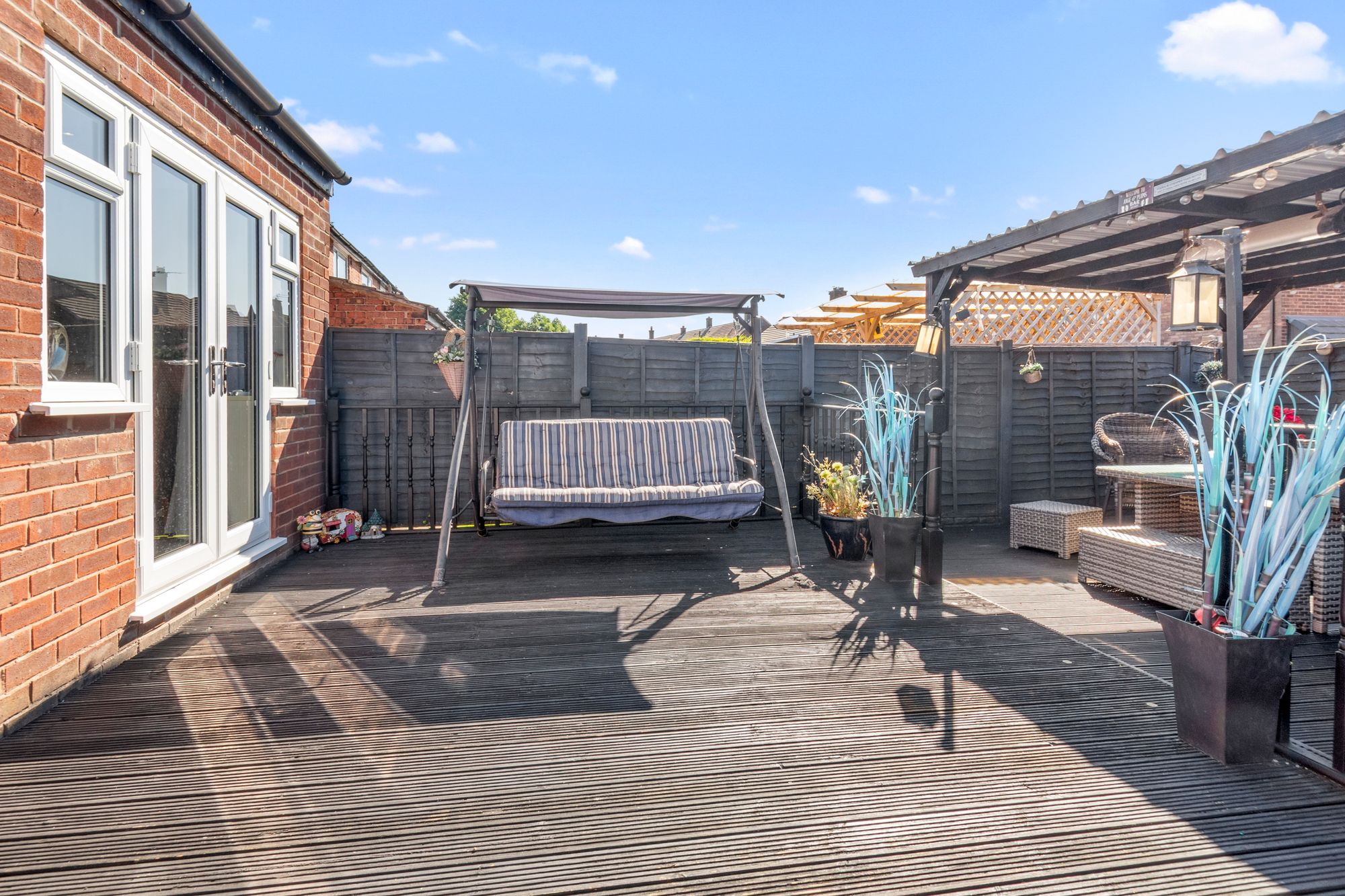 Runnymede, Woolston, WA1