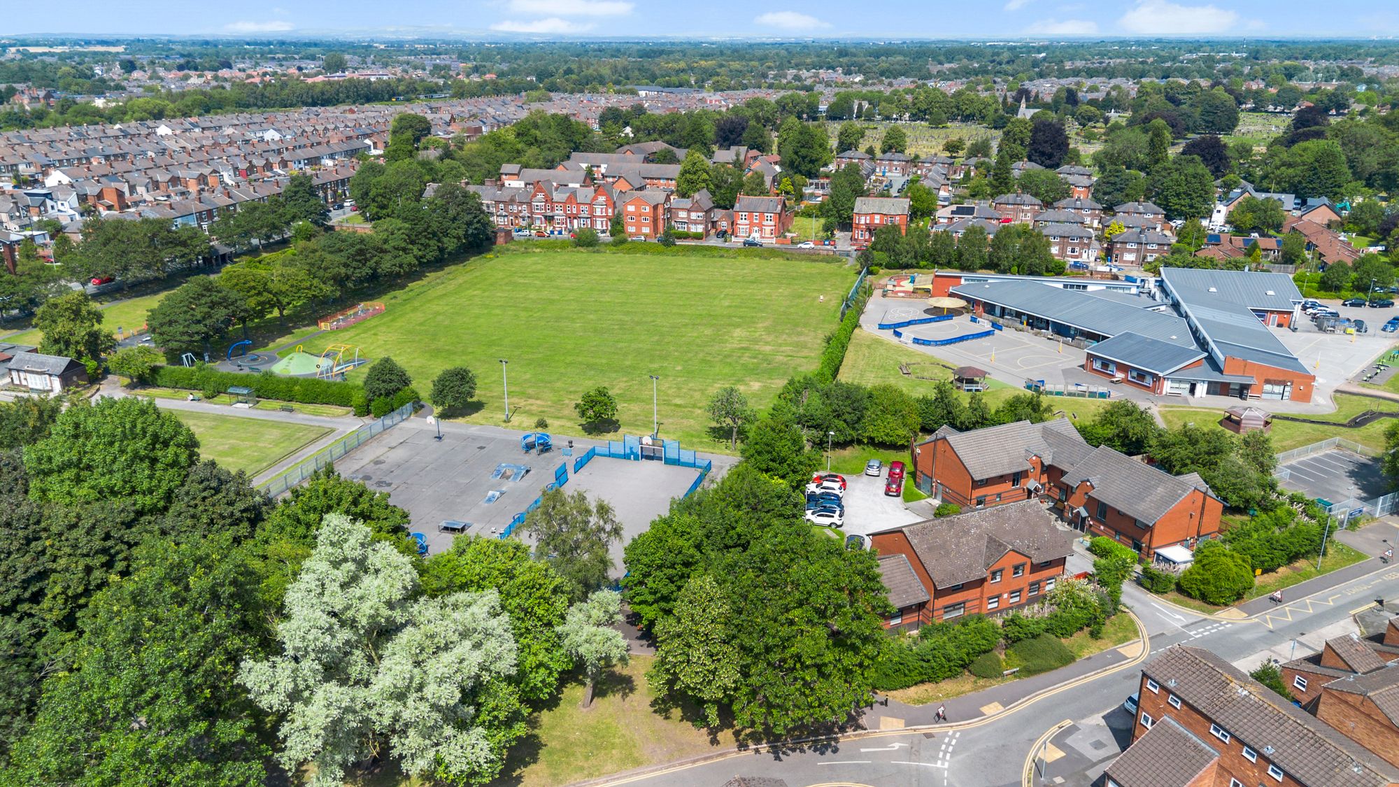 College Close, Warrington, WA1