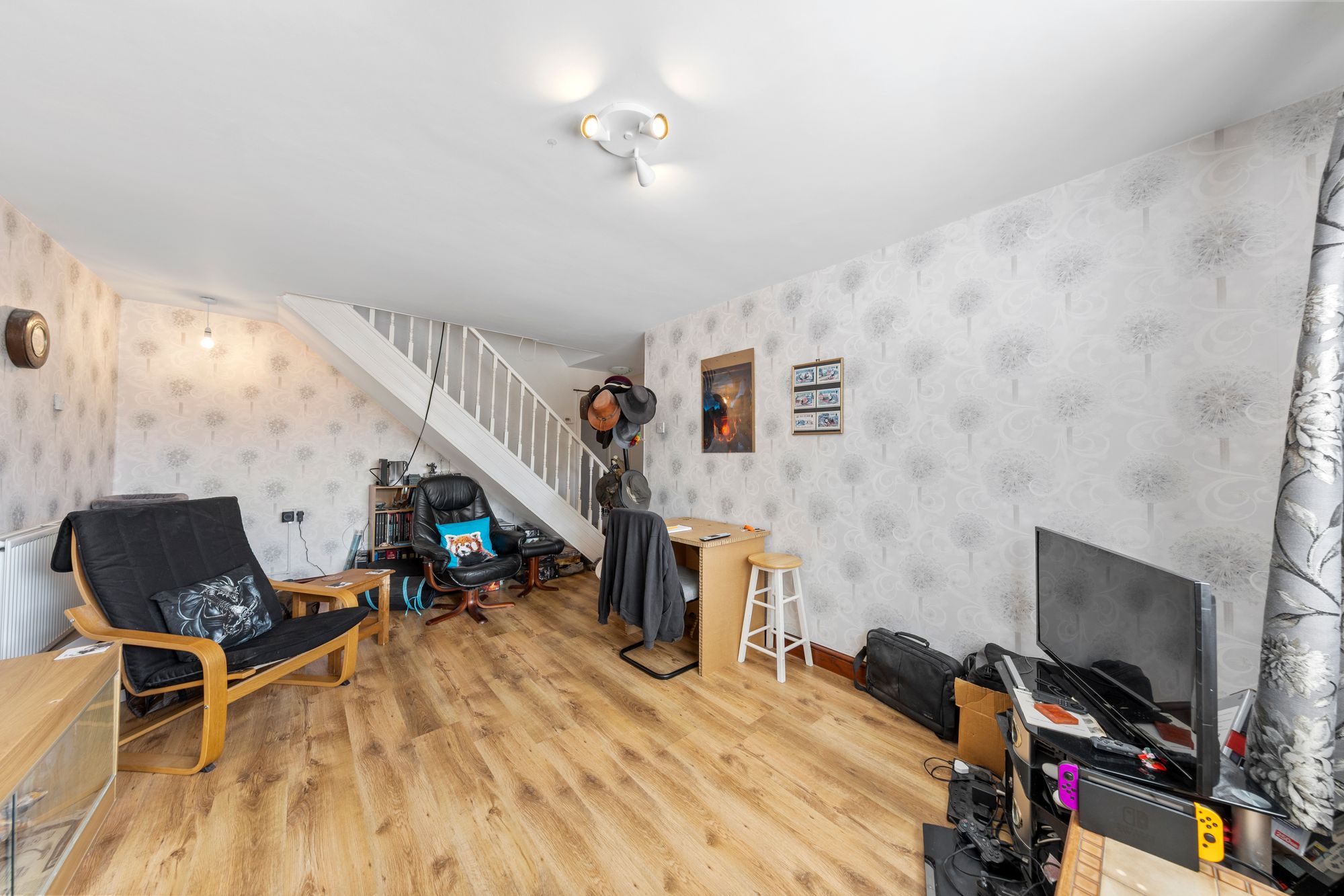 College Close, Warrington, WA1