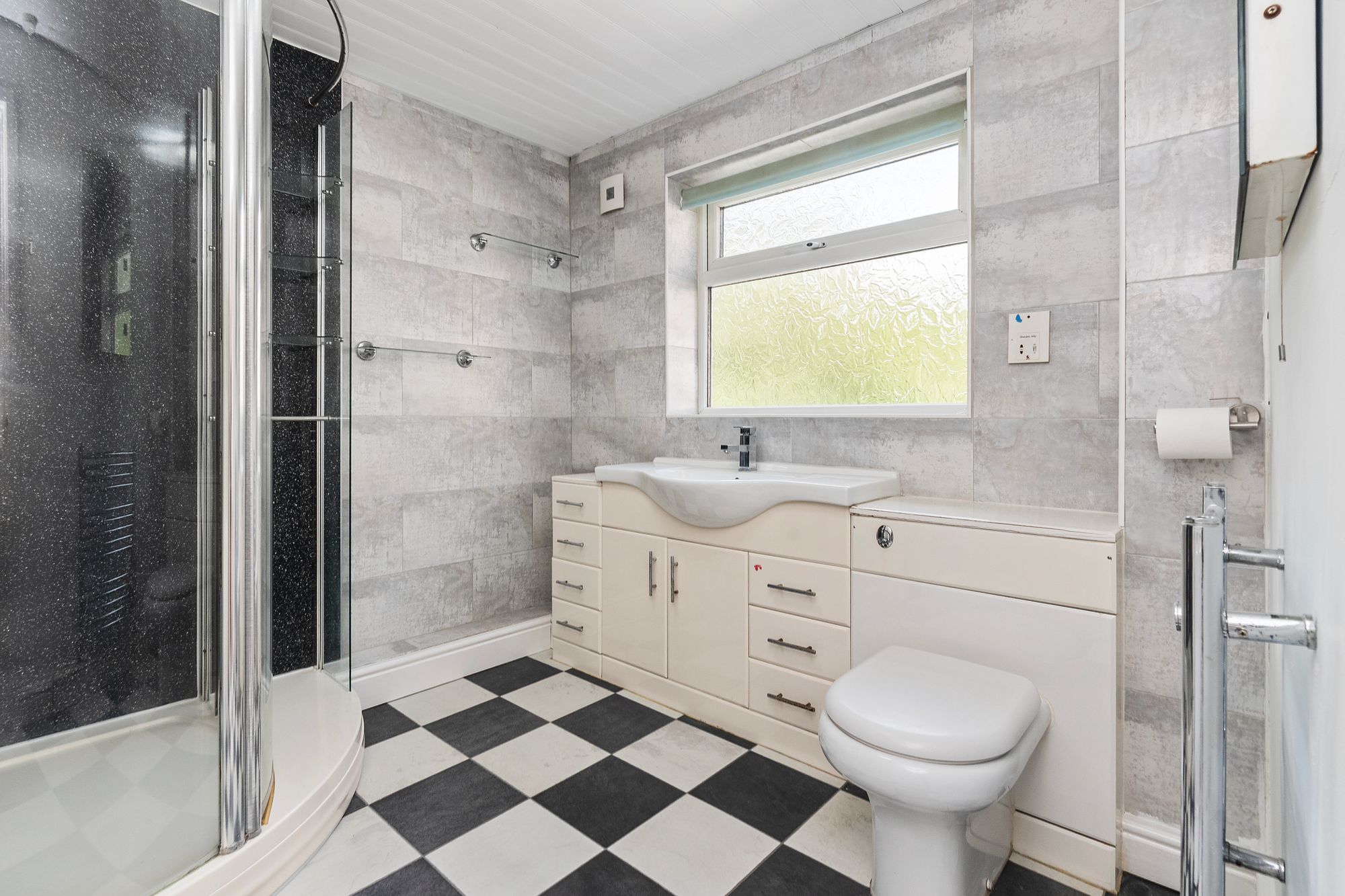 Hinckley Road, St. Helens, WA11