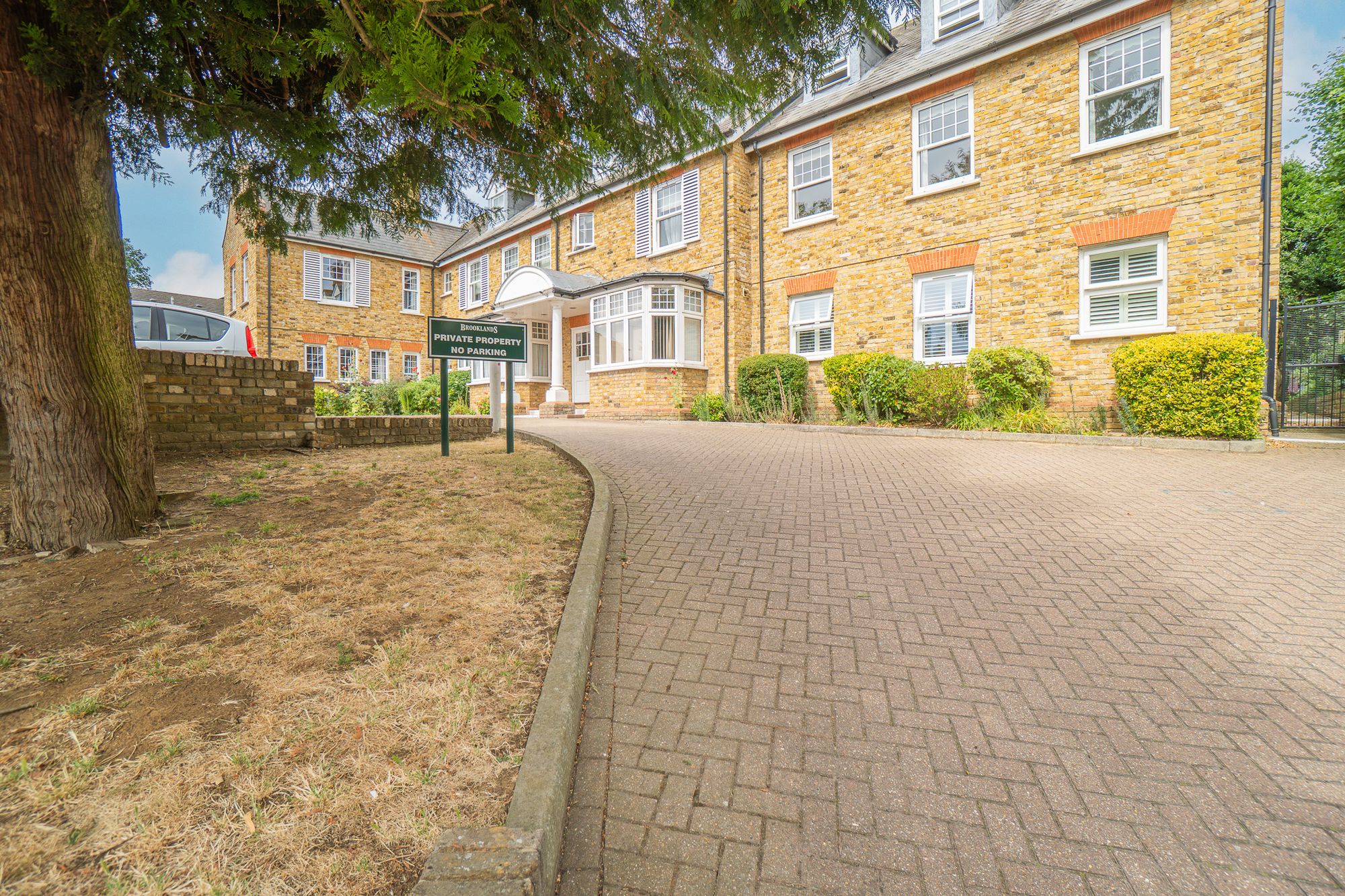 Brooklands Hockley Road, Rayleigh – SS6