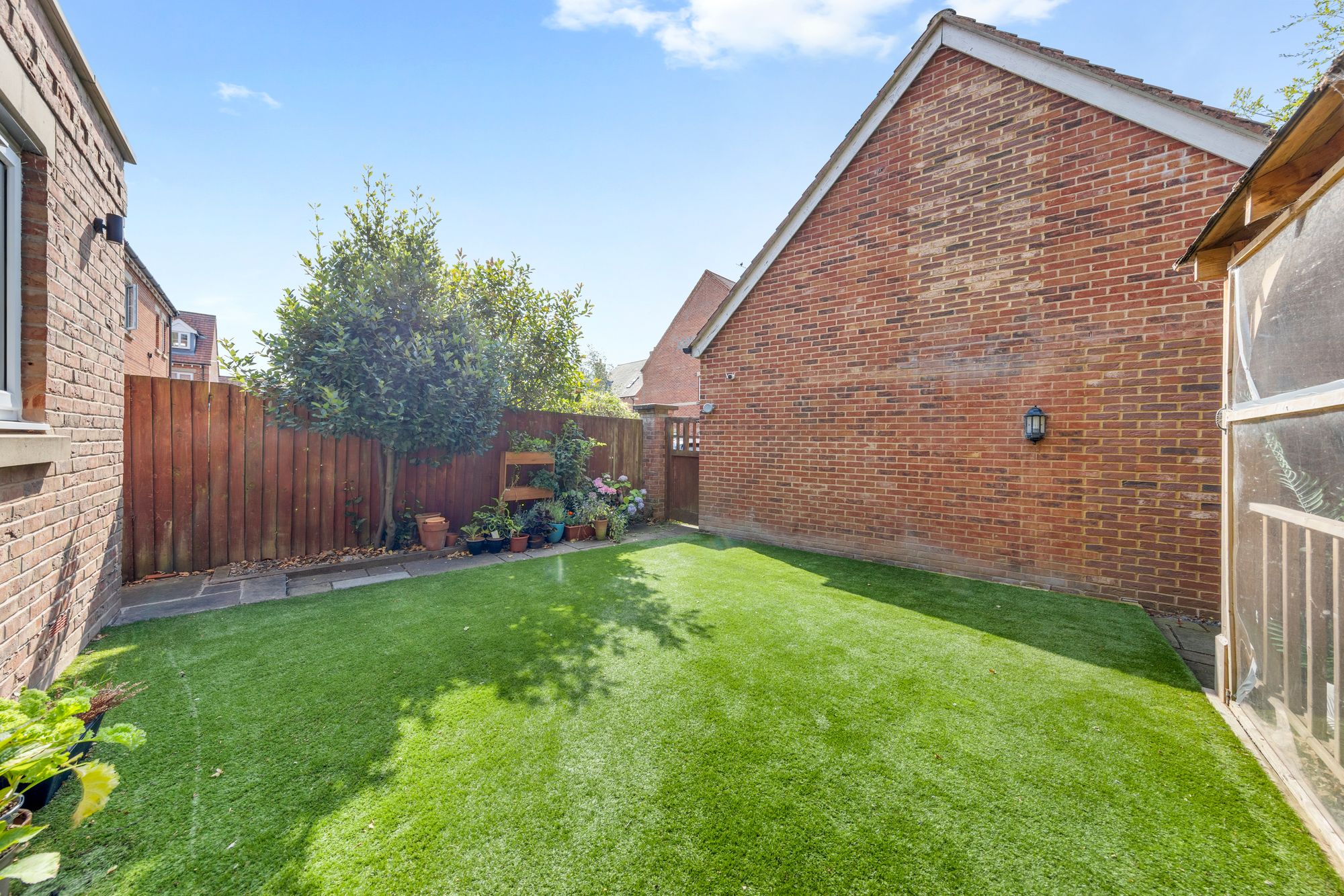 Stockdale Drive, Great Sankey, WA5