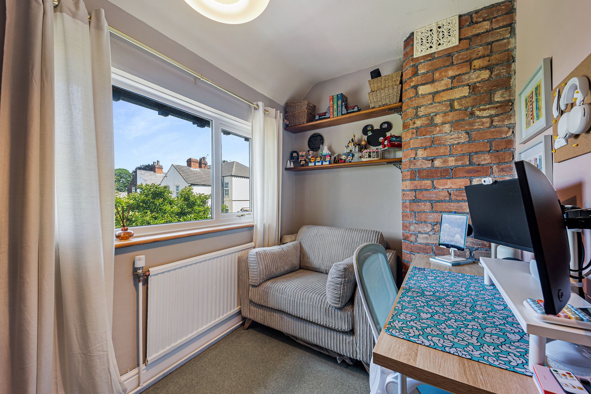 Ash Lane, Widnes, WA8