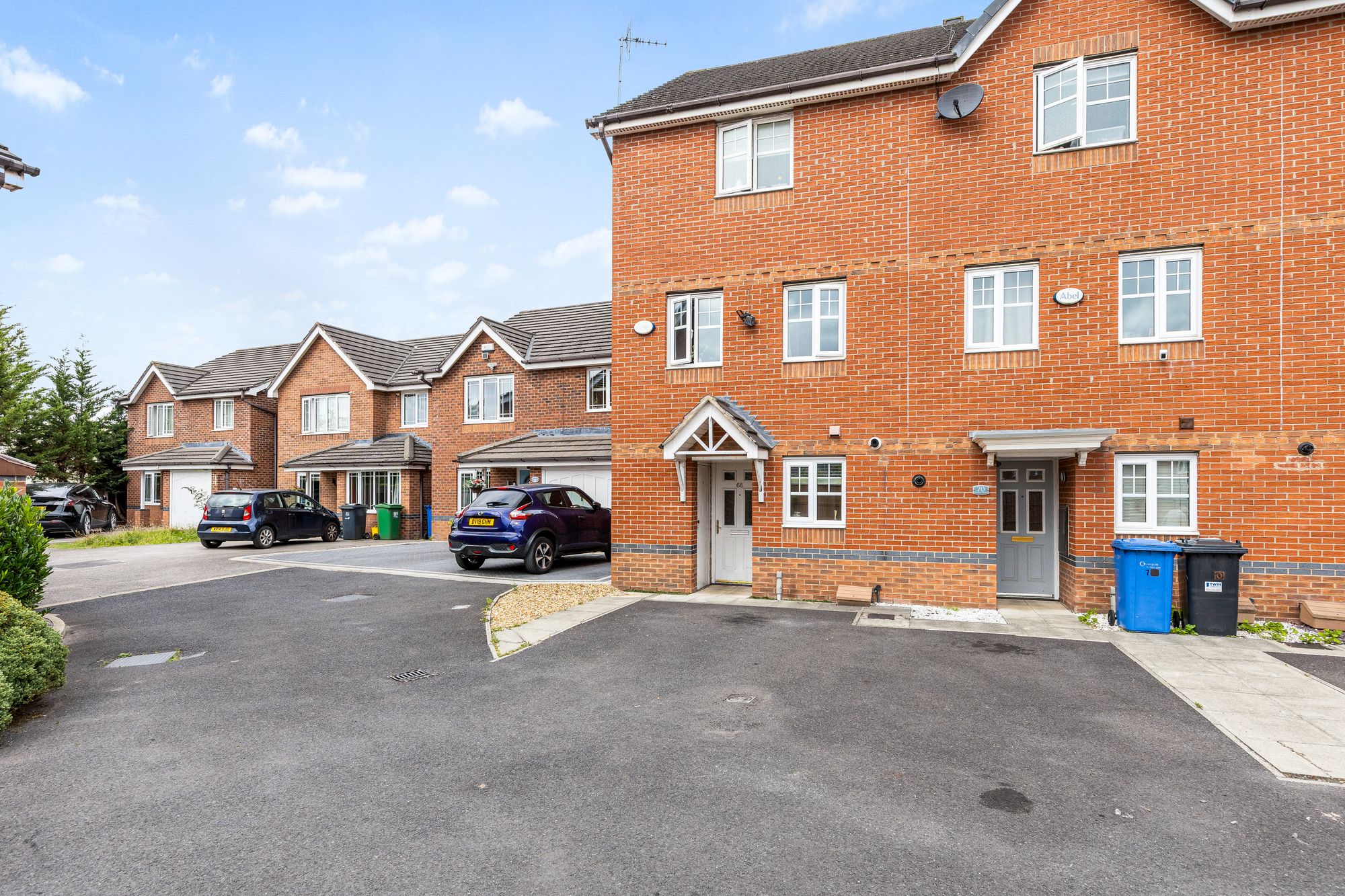 Snowberry Crescent, Warrington, WA5