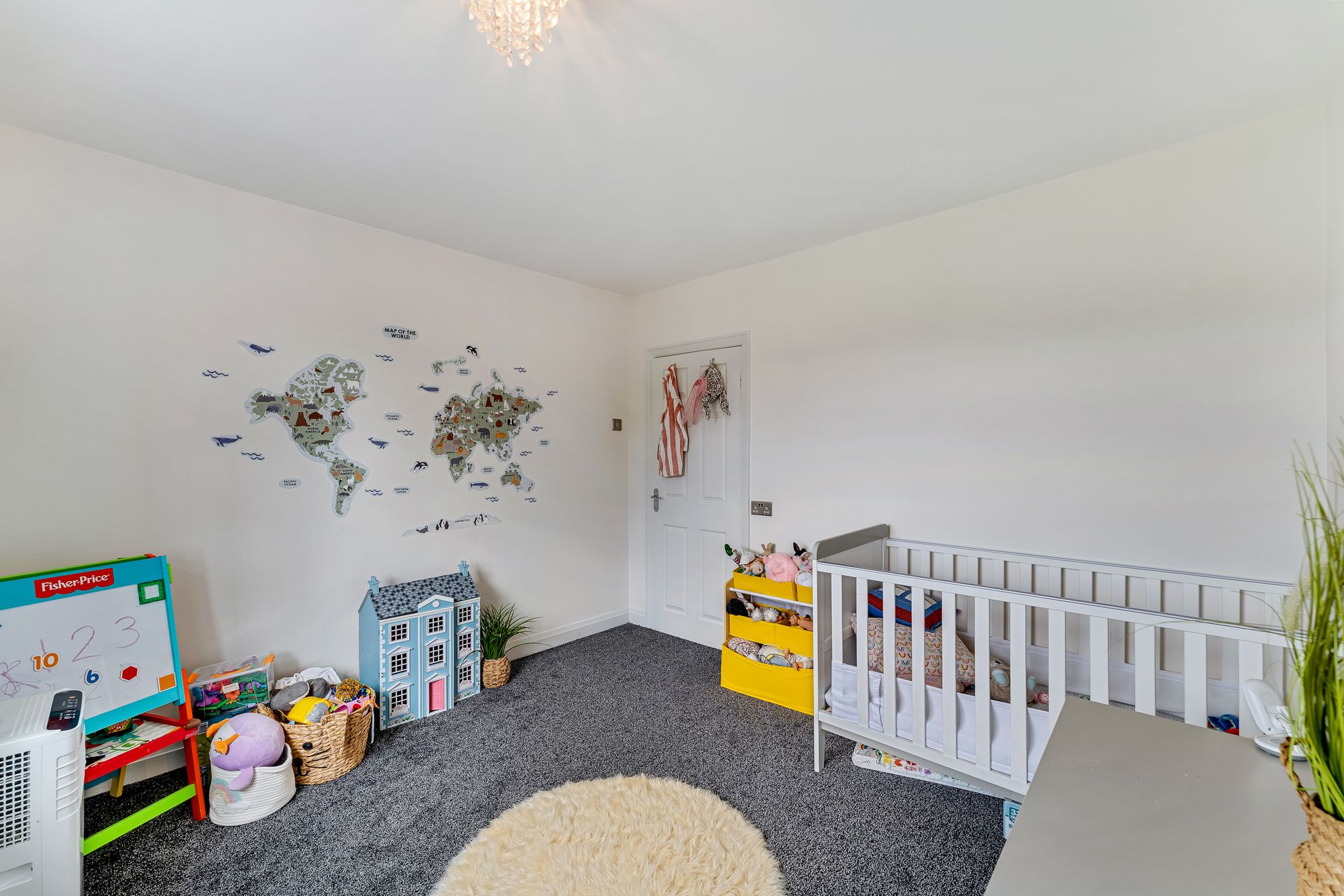 Clifton Road, Leigh, WN7