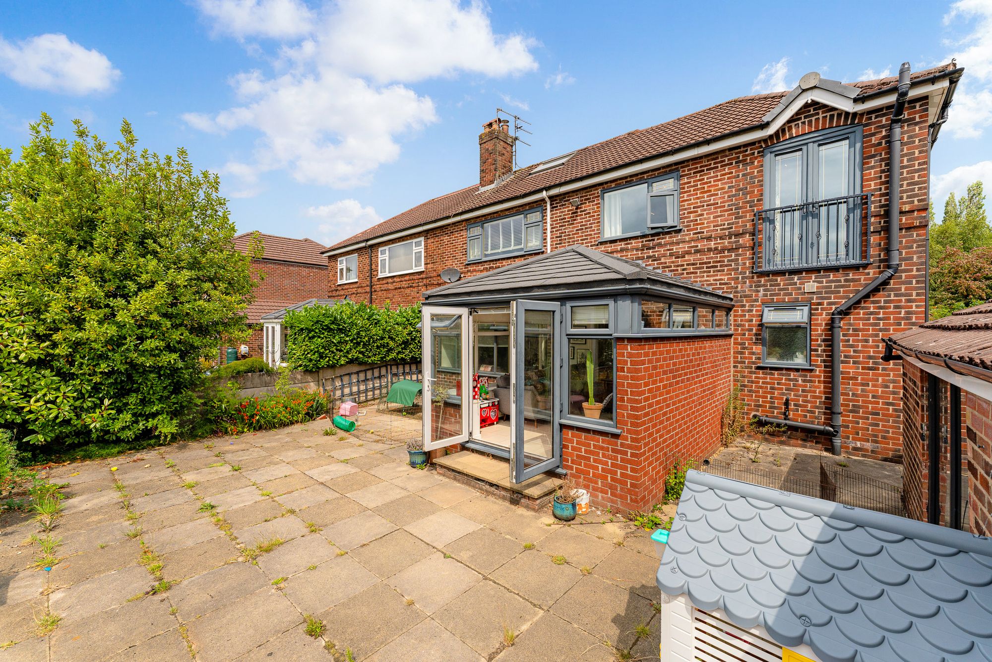Clifton Road, Leigh, WN7