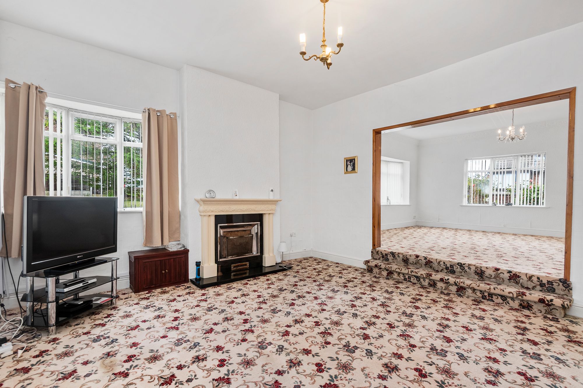 Whint Cottage Old Whint Road (Cottage & Land)