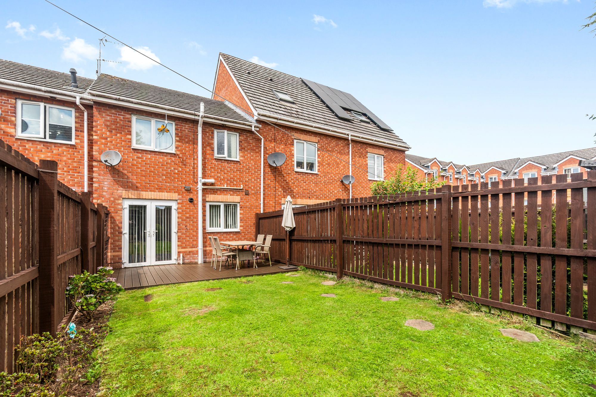Cygnet Gardens, St. Helens