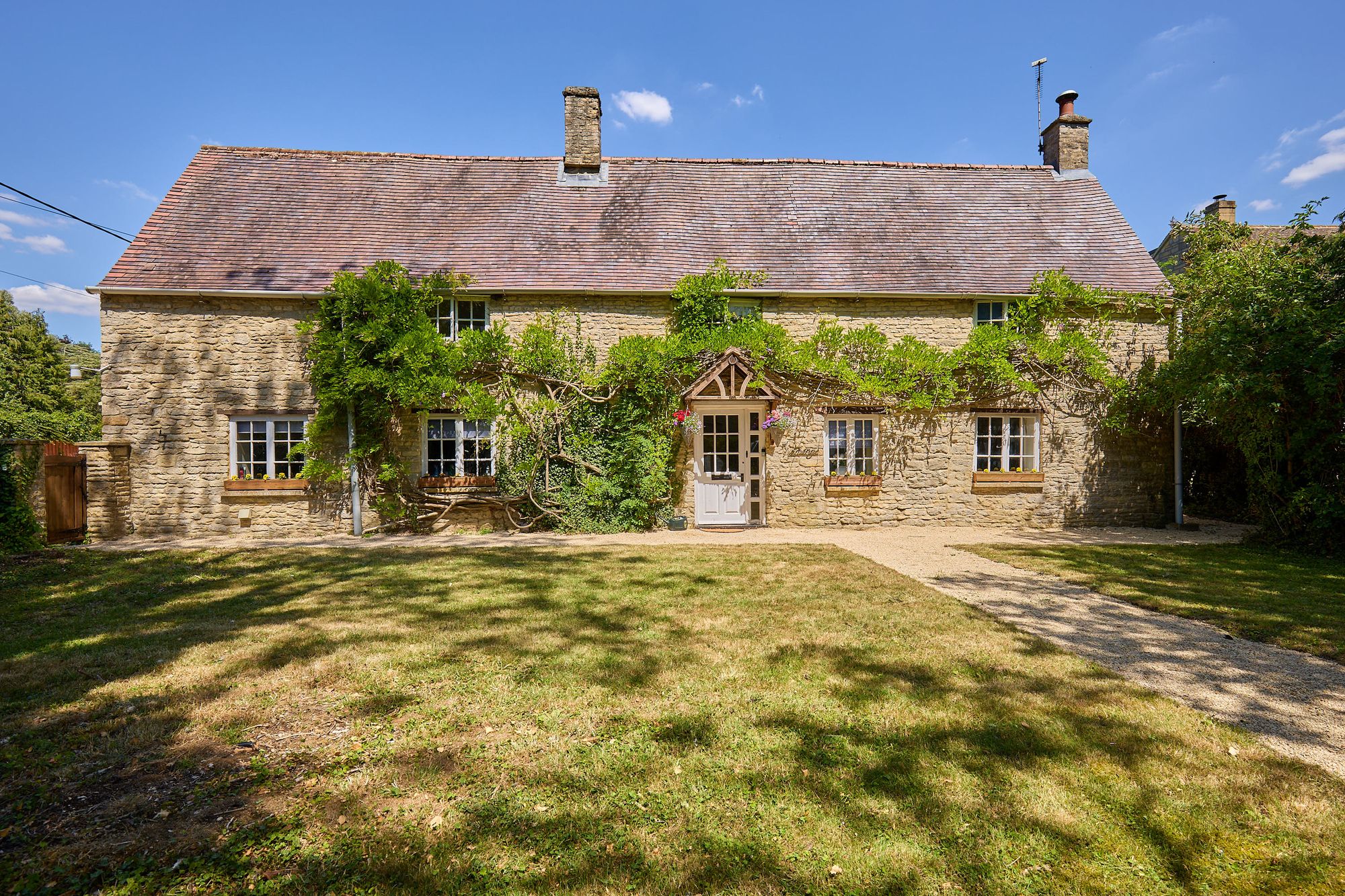 Weavings Farm