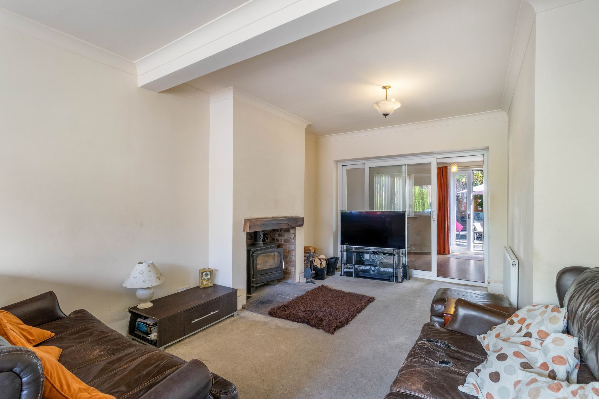 Bernard Avenue, Appleton, WA4