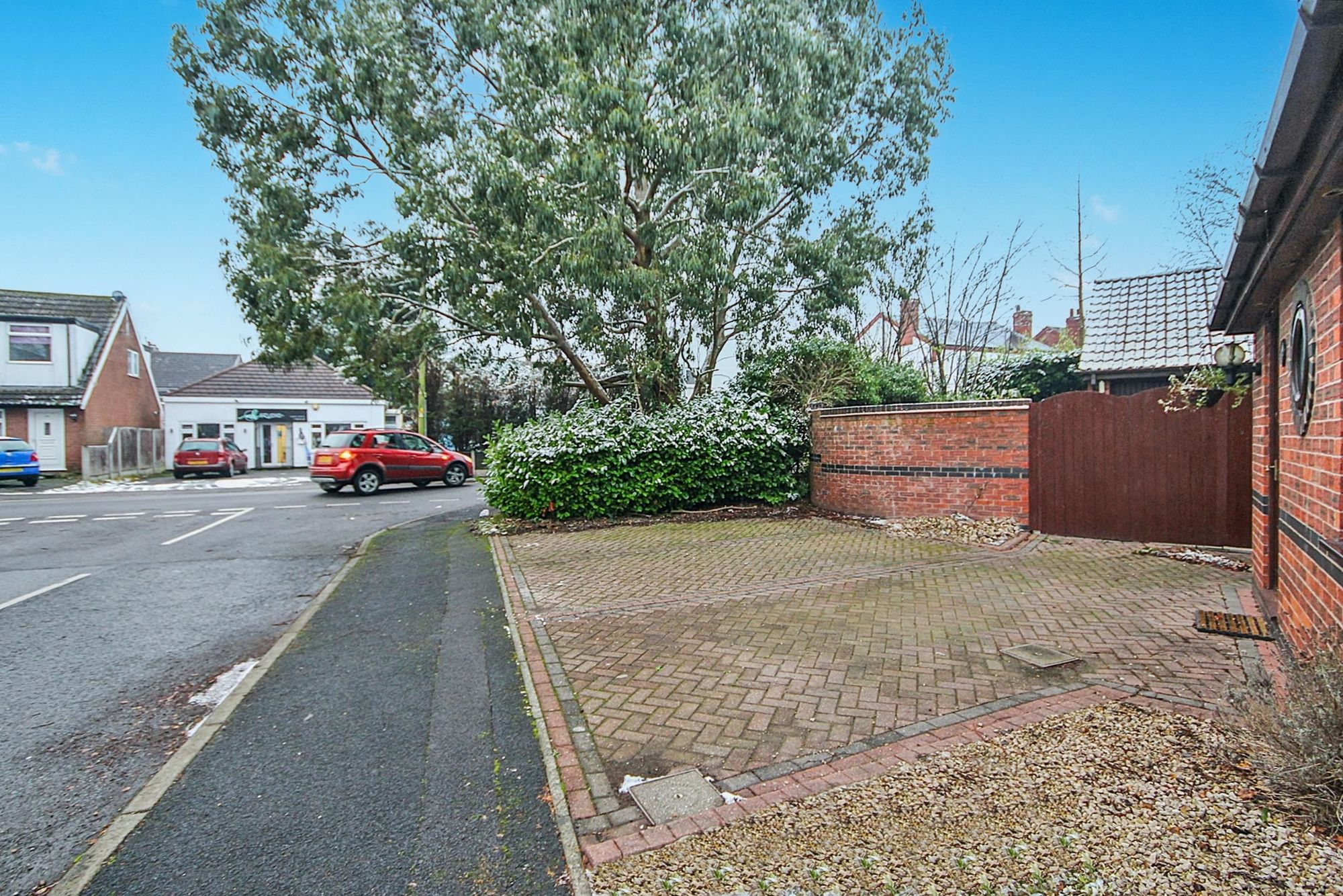 Newsholme Close, Culcheth, WA3