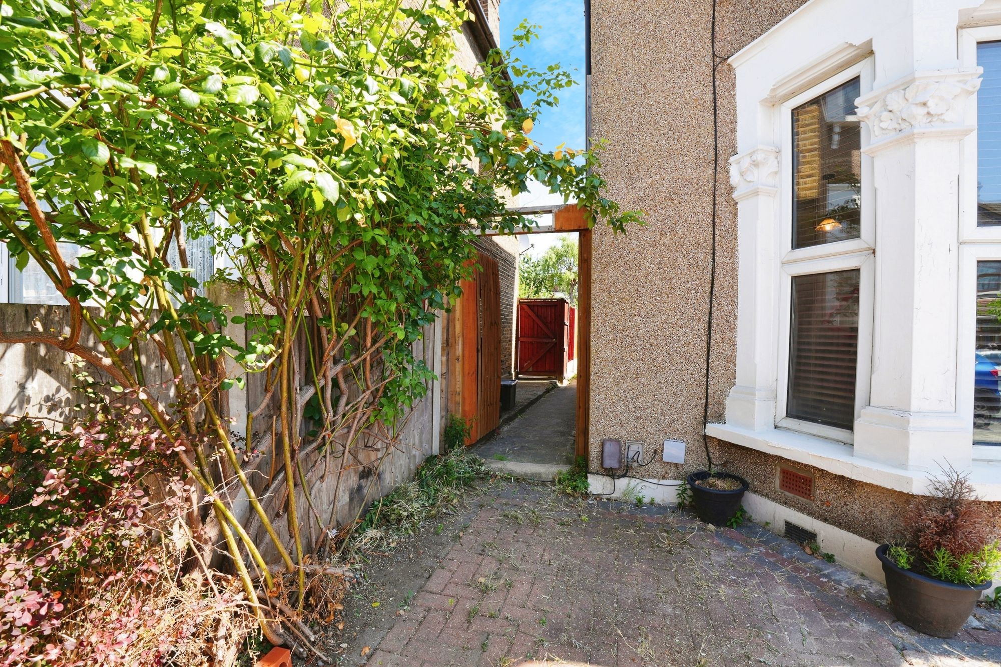 Meath Road, Ilford, IG1