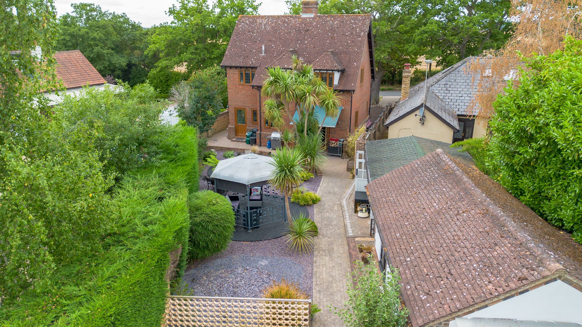 Rectory Road, Little Burstead, CM12