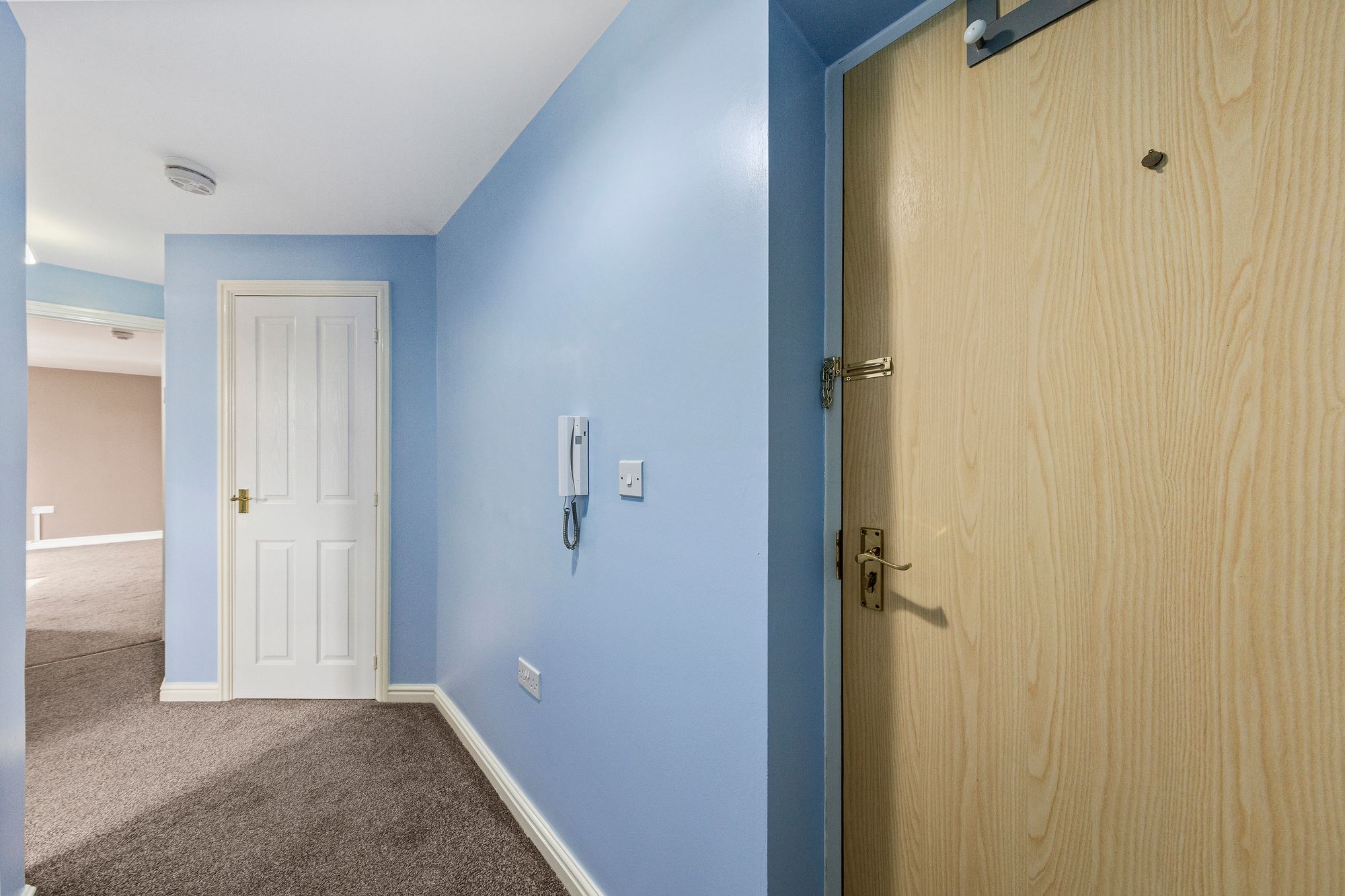 Hucklow Drive, Warrington, WA1