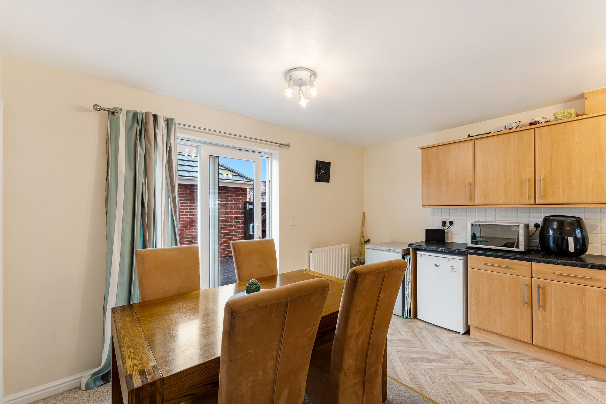 Upton Rocks Avenue, Widnes, WA8