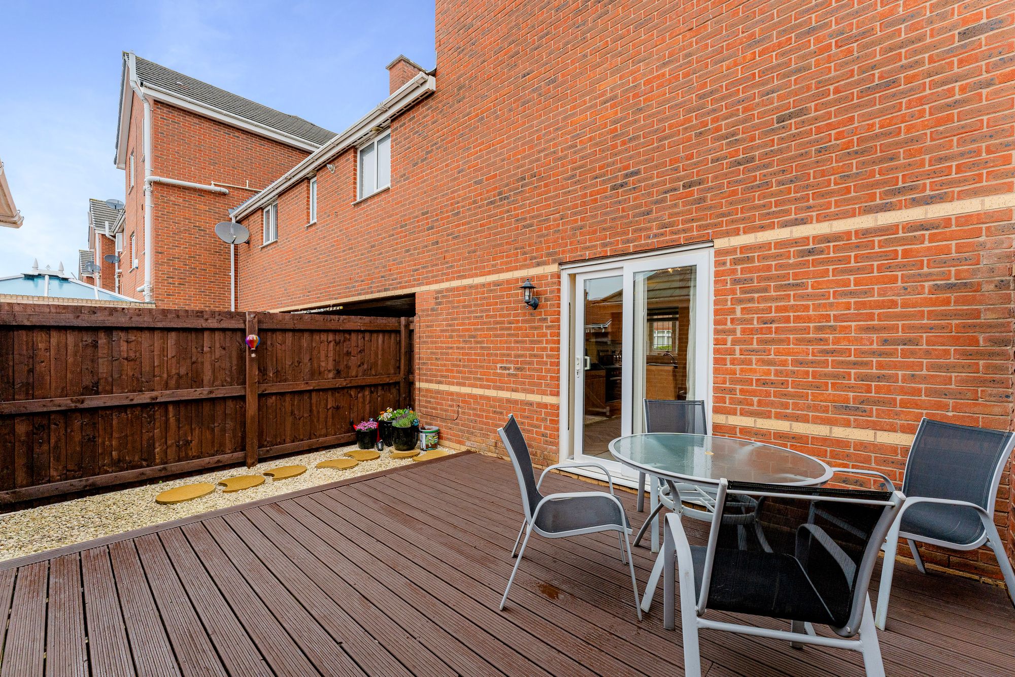 Upton Rocks Avenue, Widnes, WA8