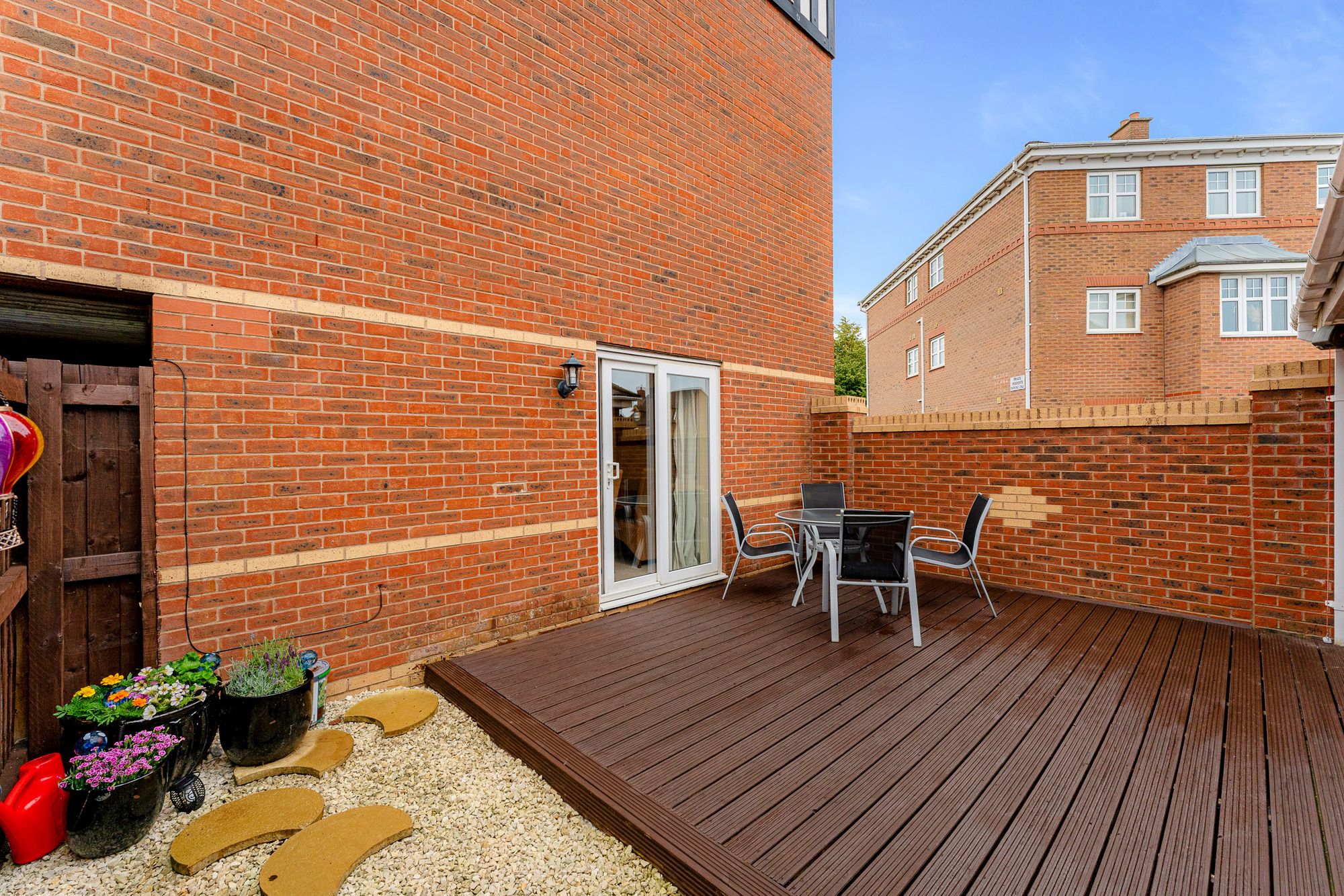 Upton Rocks Avenue, Widnes, WA8