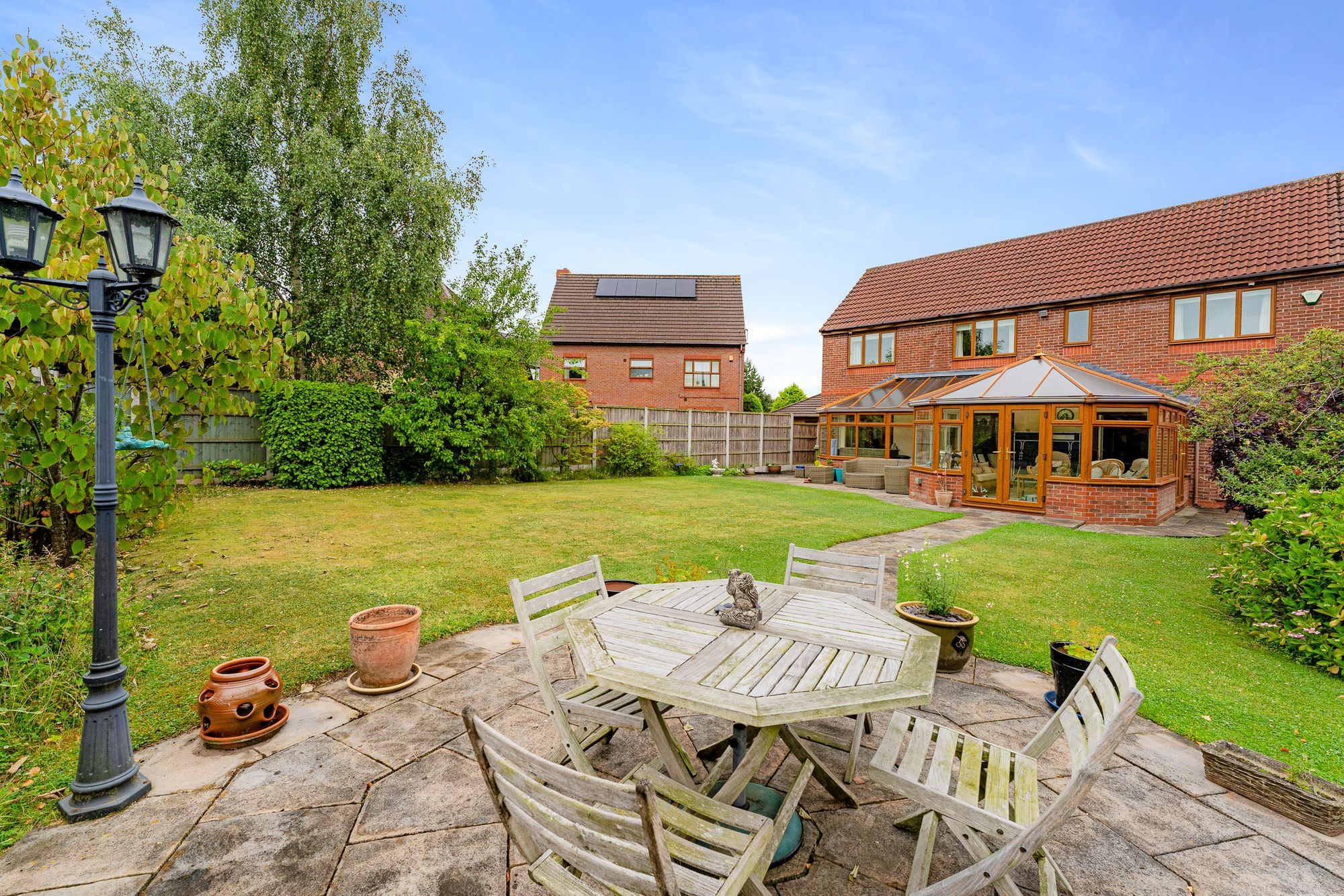 Stone Cross Drive, Widnes, WA8