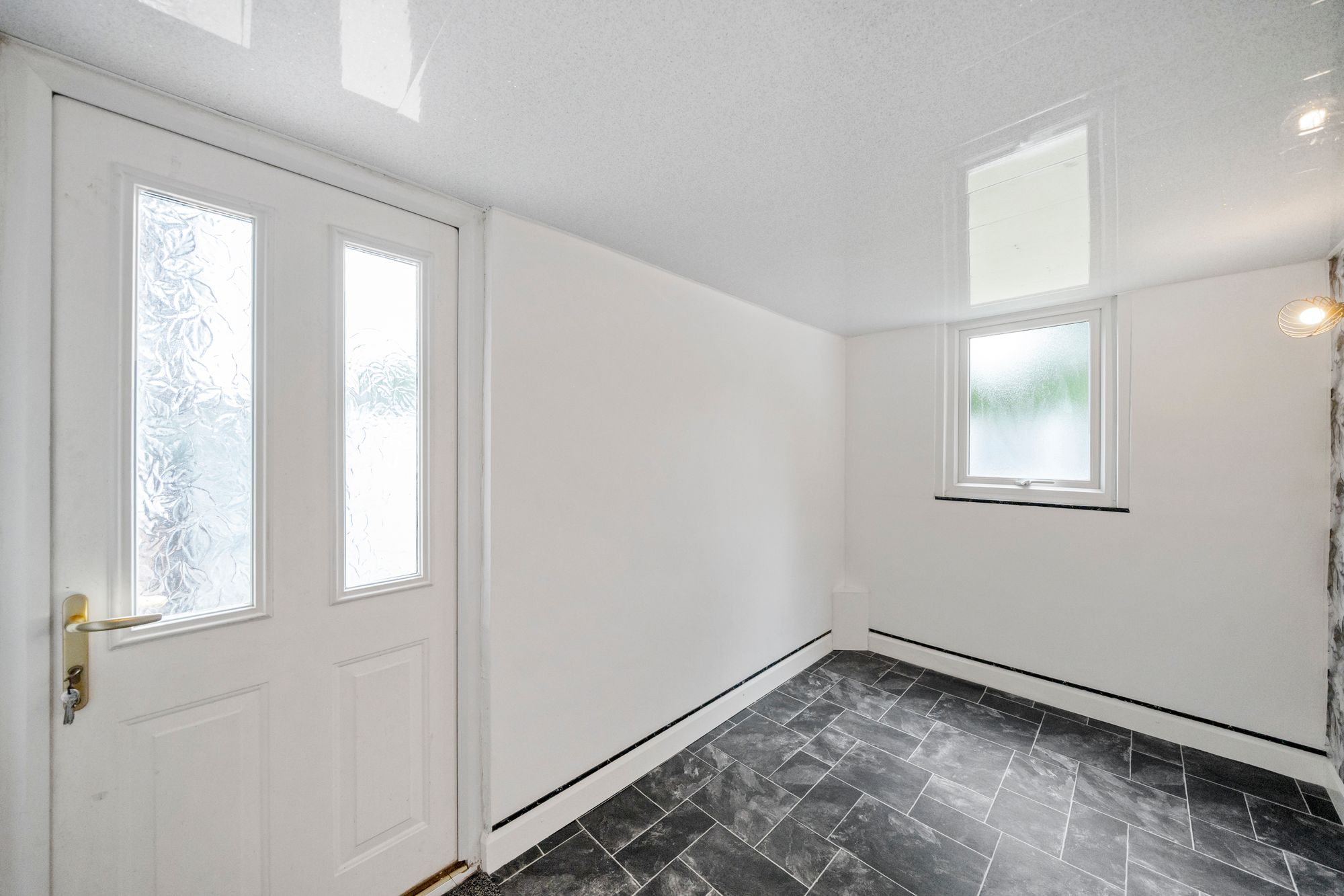 Clapgates Crescent, Warrington, WA5
