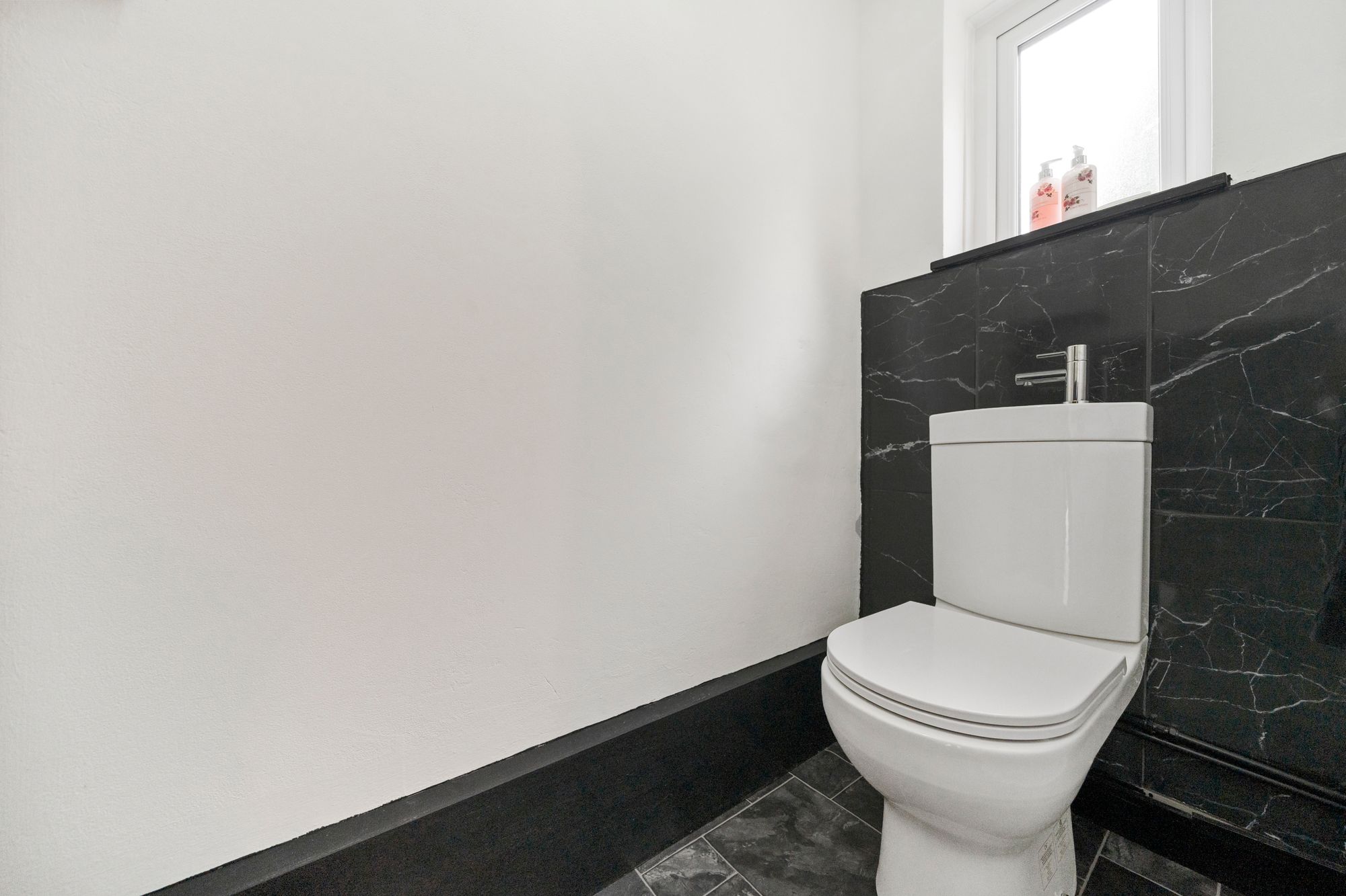 Clapgates Crescent, Warrington, WA5