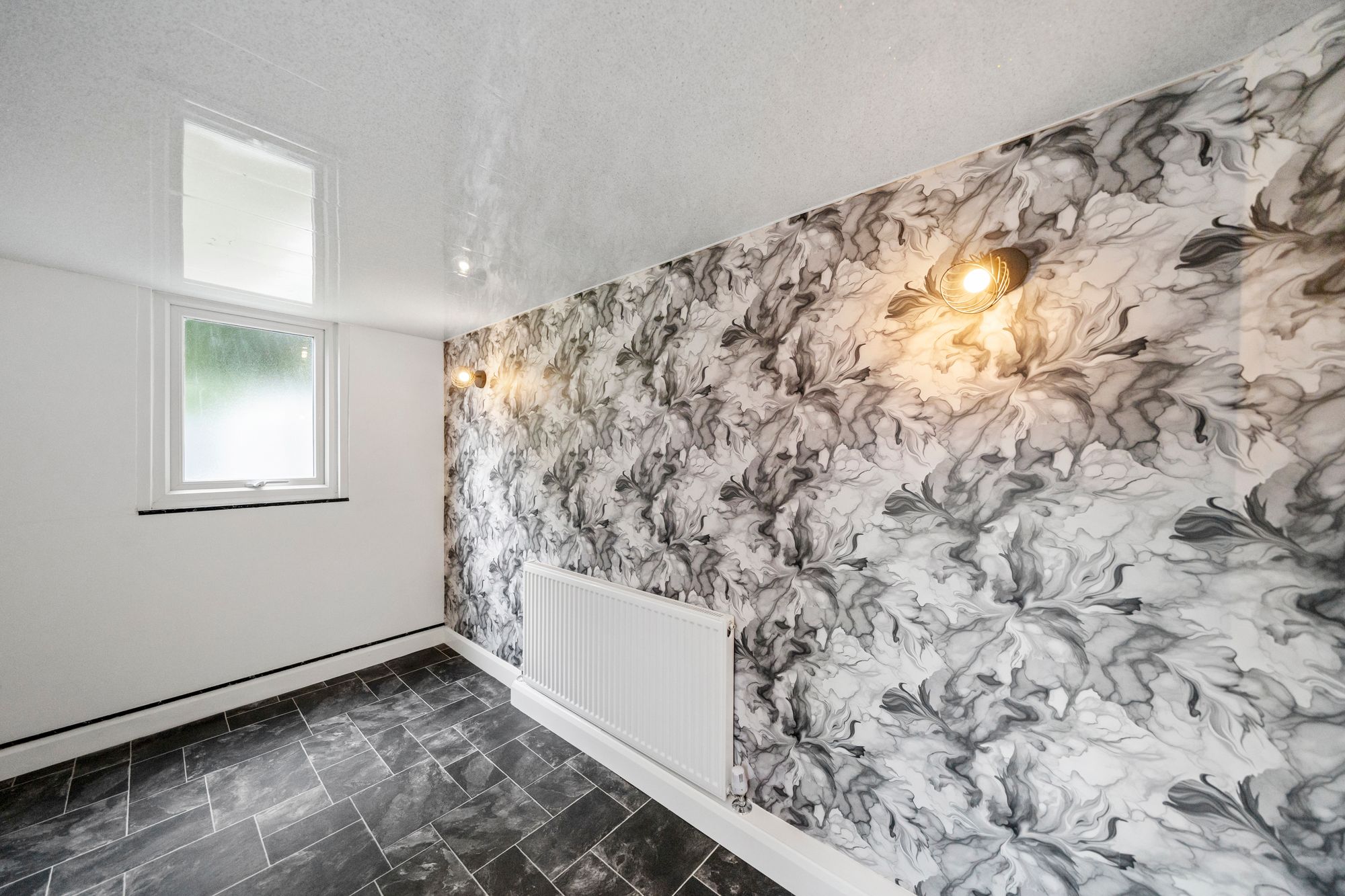 Clapgates Crescent, Warrington, WA5