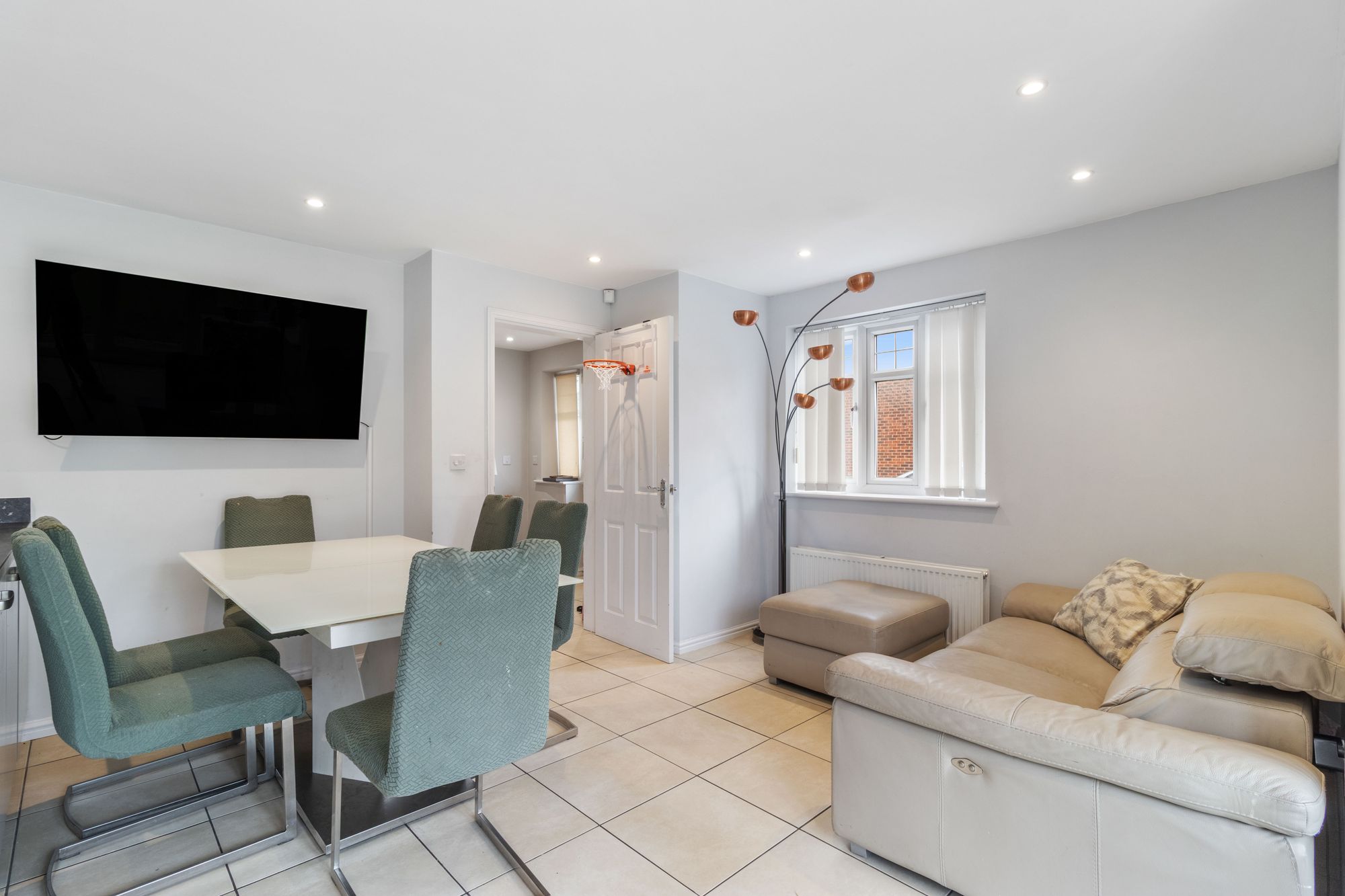 Camberwell Drive, Warrington, WA4